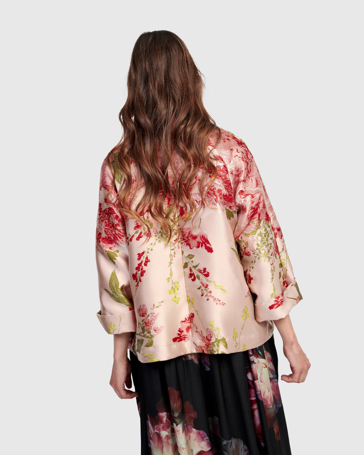 ז'קט אפטר דארק טוב פרחוני