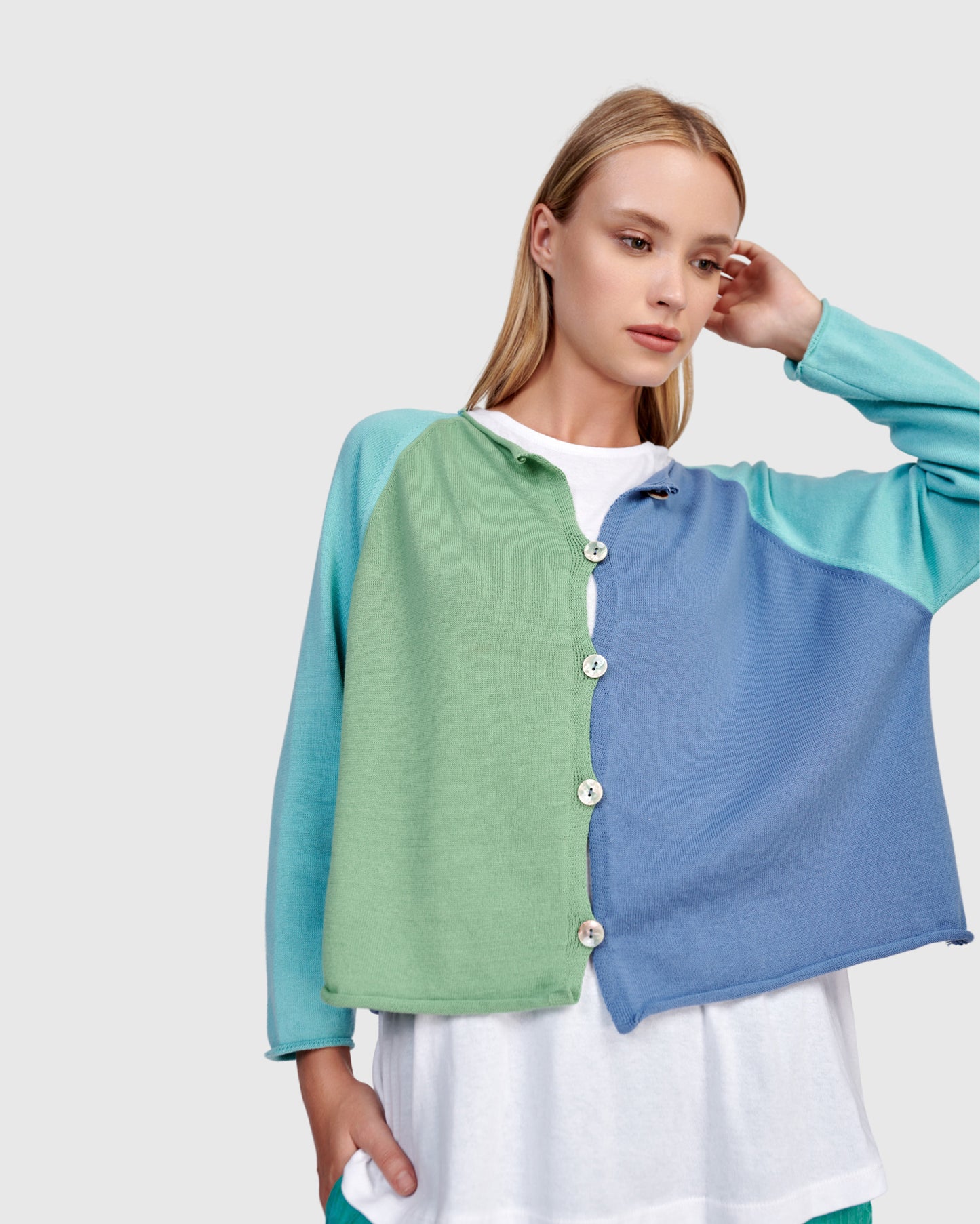 קרדיגן קולורבלוק אקווה