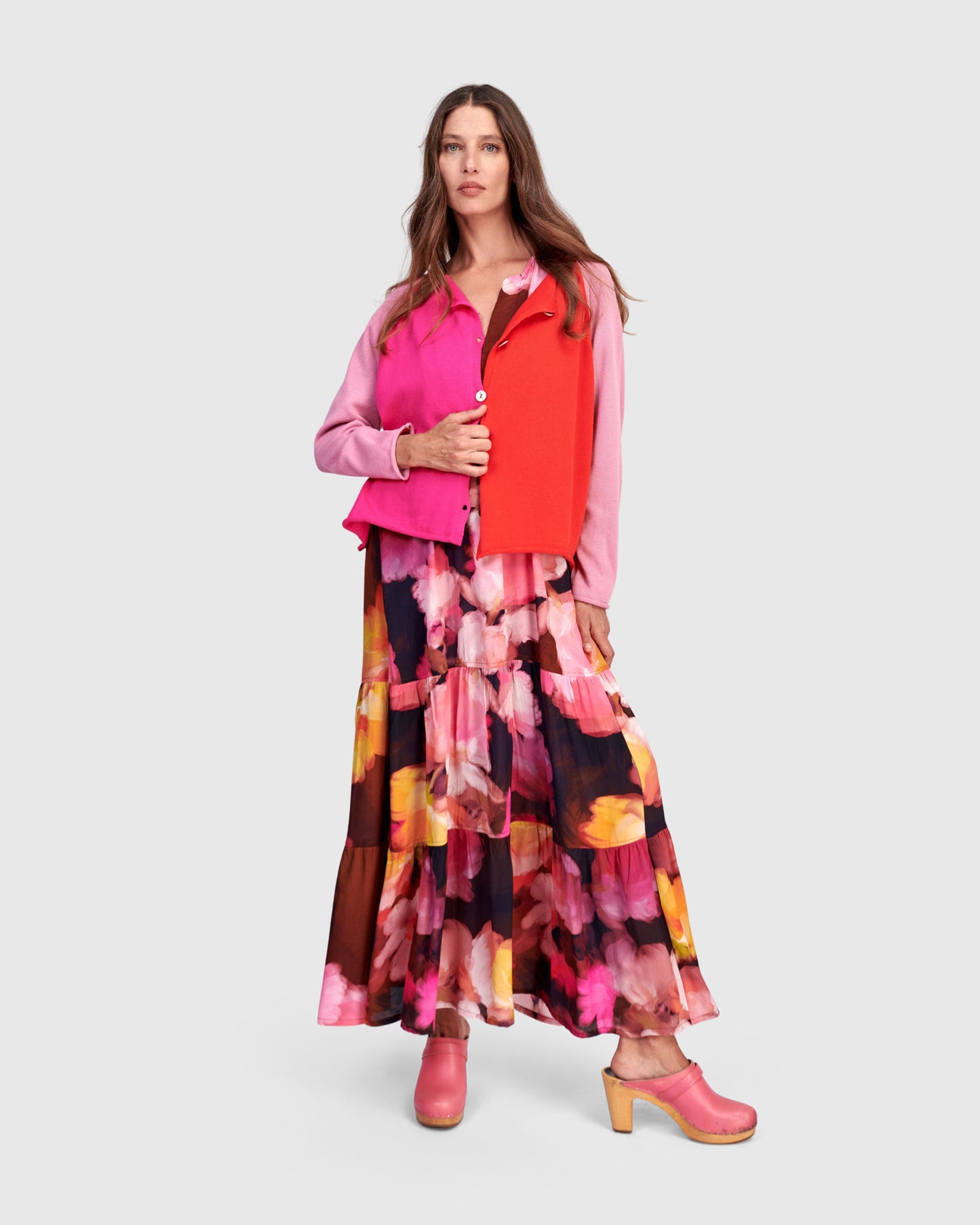 שמלה קומות ורודה