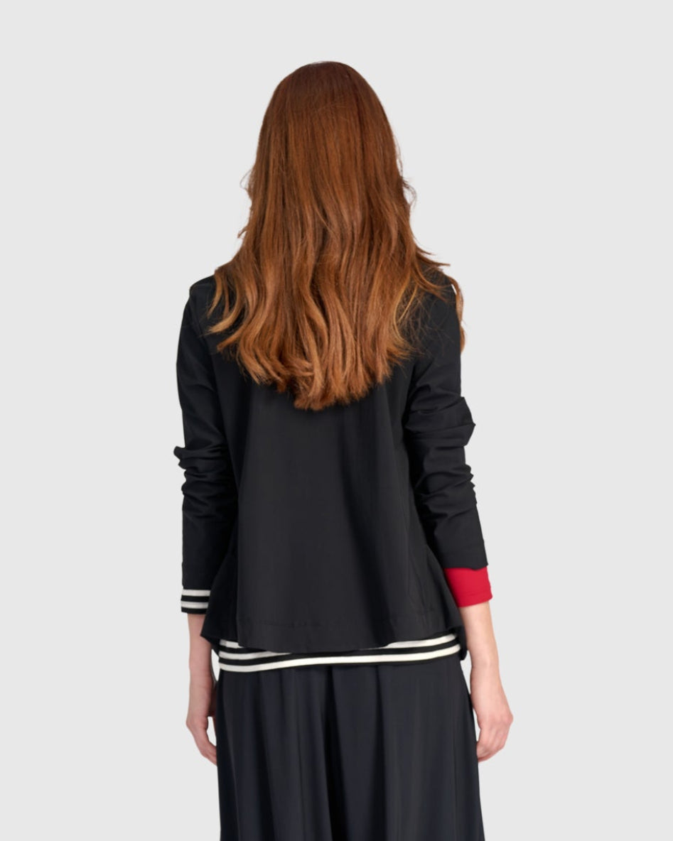 ז'קט טכנו קלאסי שחור