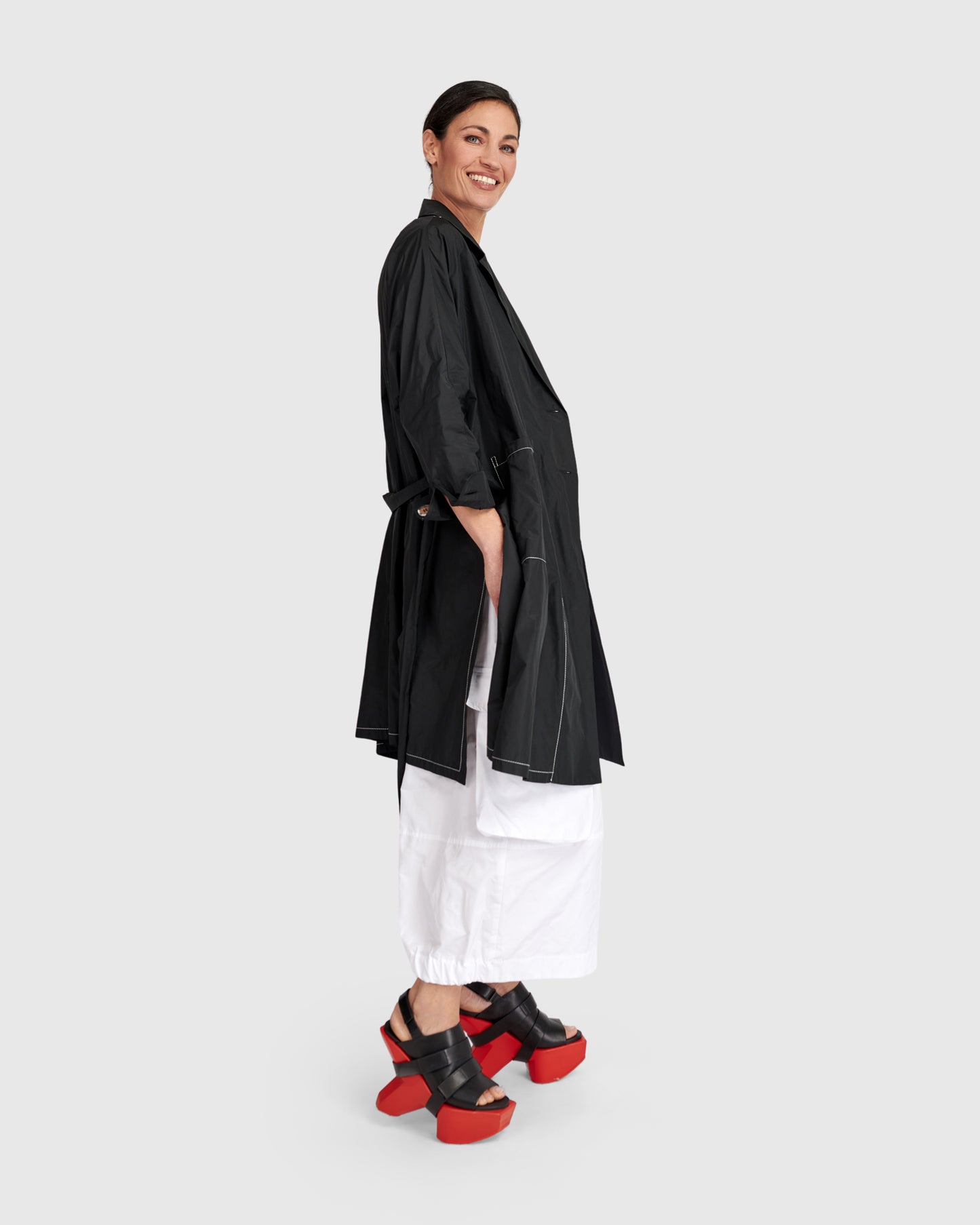 מעיל אורבן טרנץ' שחור