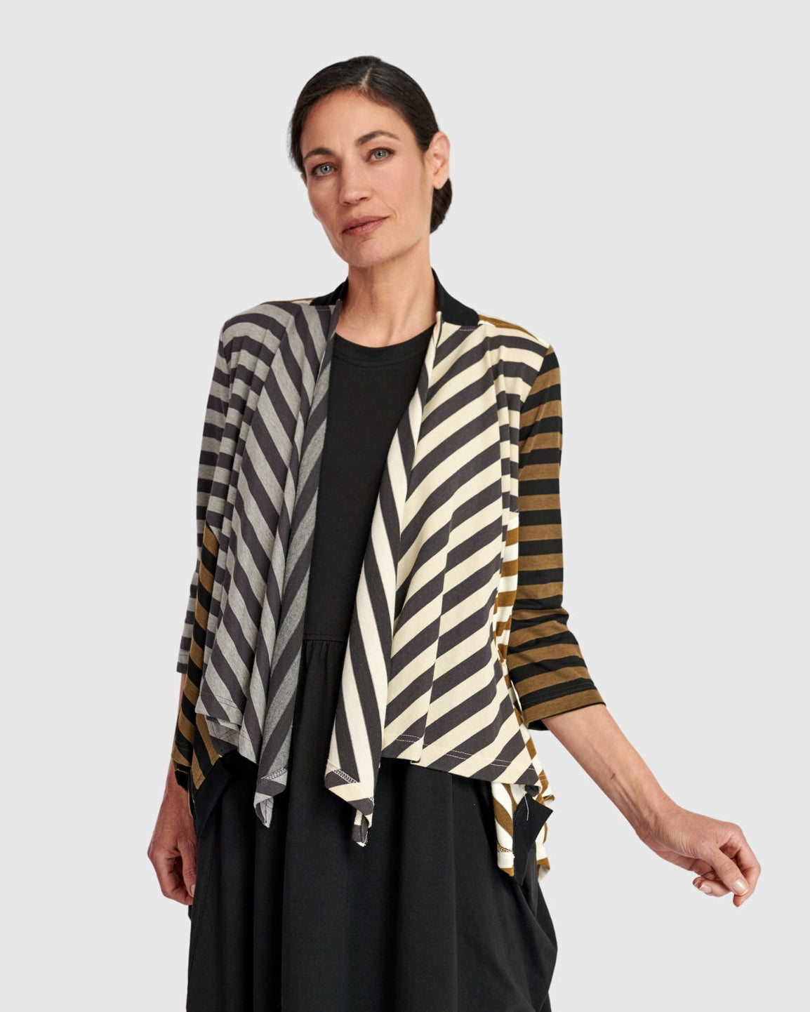 ז'קט אורבן שילוב פסים