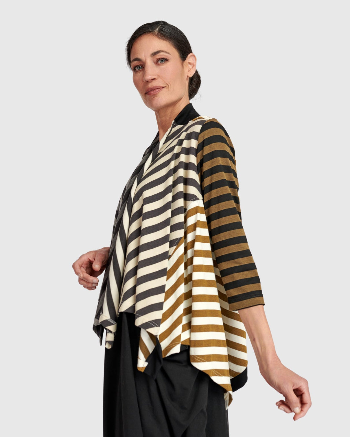 ז'קט אורבן שילוב פסים