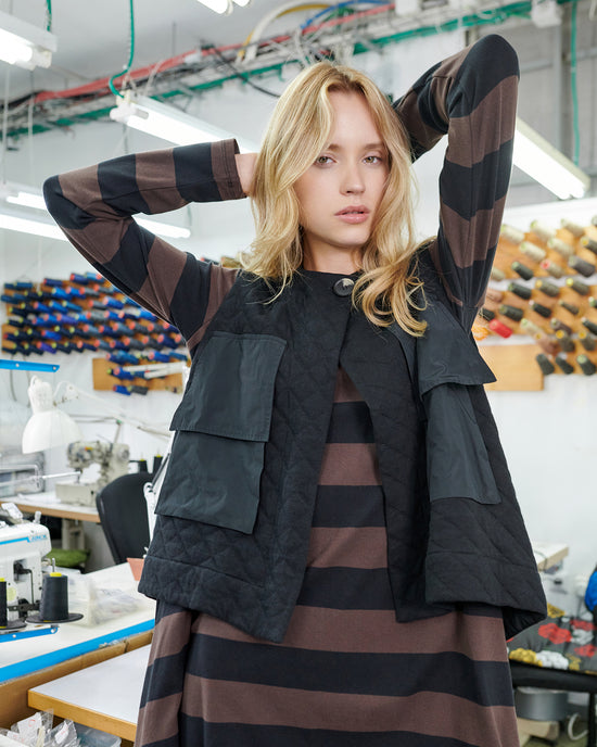 ווסט אורבן שחור