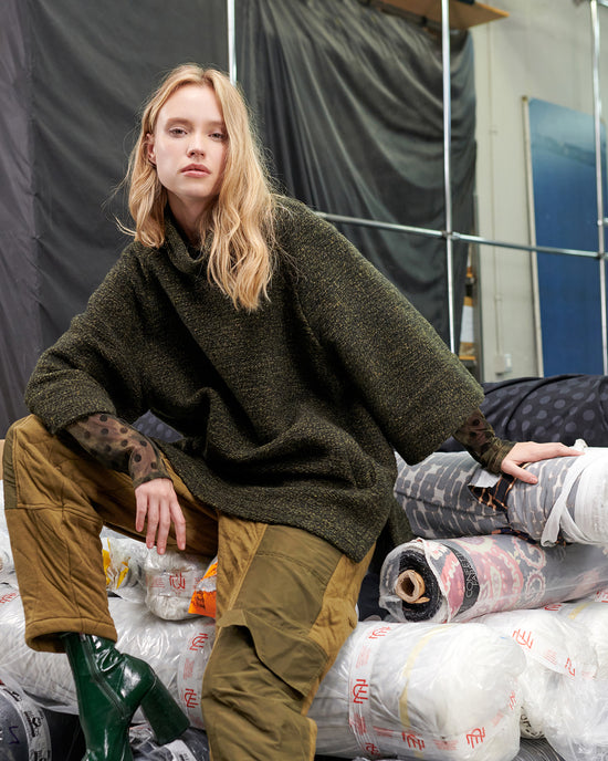 סווטשירט אורבן טוויד חאקי