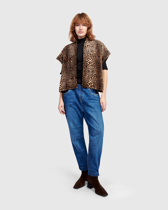 ווסט אורבן פרווה מנומר