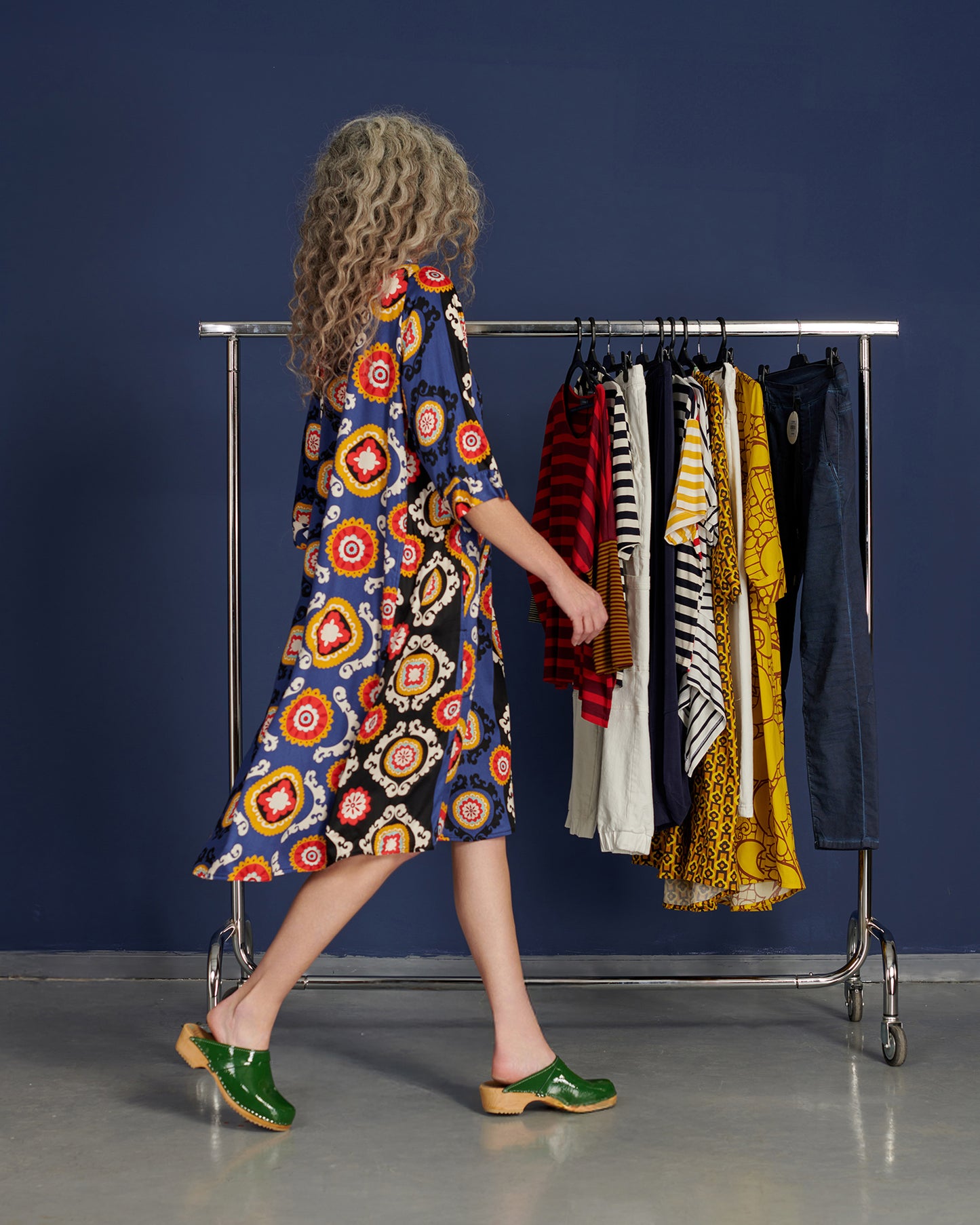 שמלה דלית מחודשת מודפסת