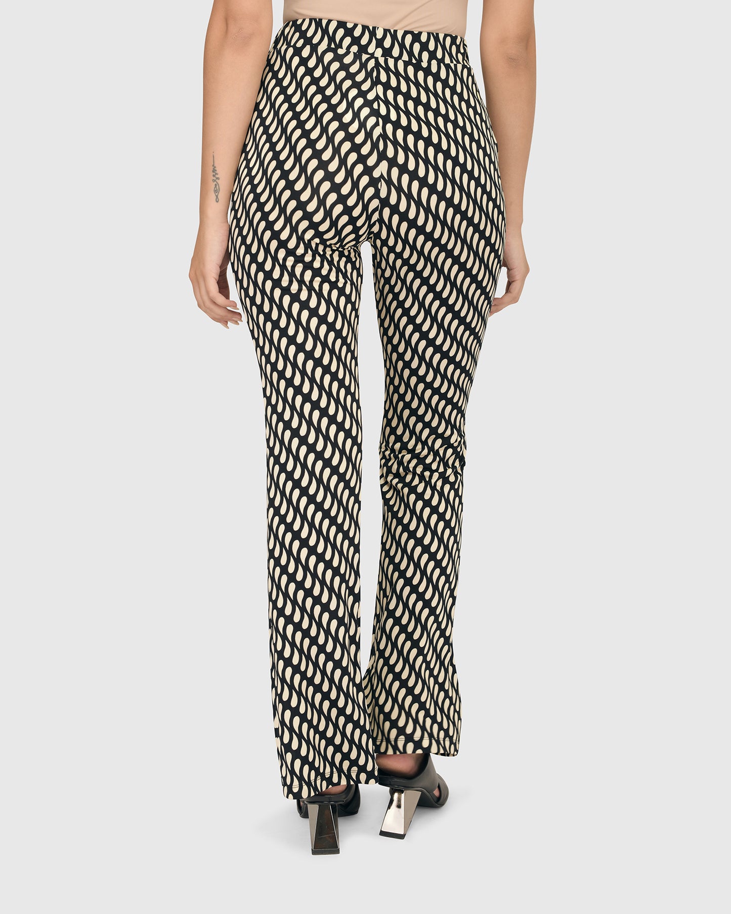 מכנסי יקר מודפסים