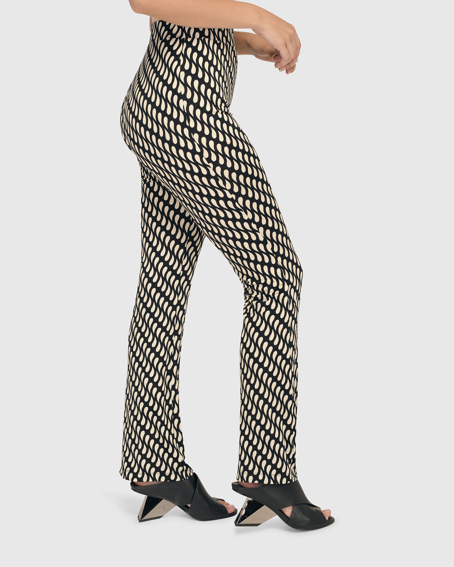 מכנסי יקר מודפסים