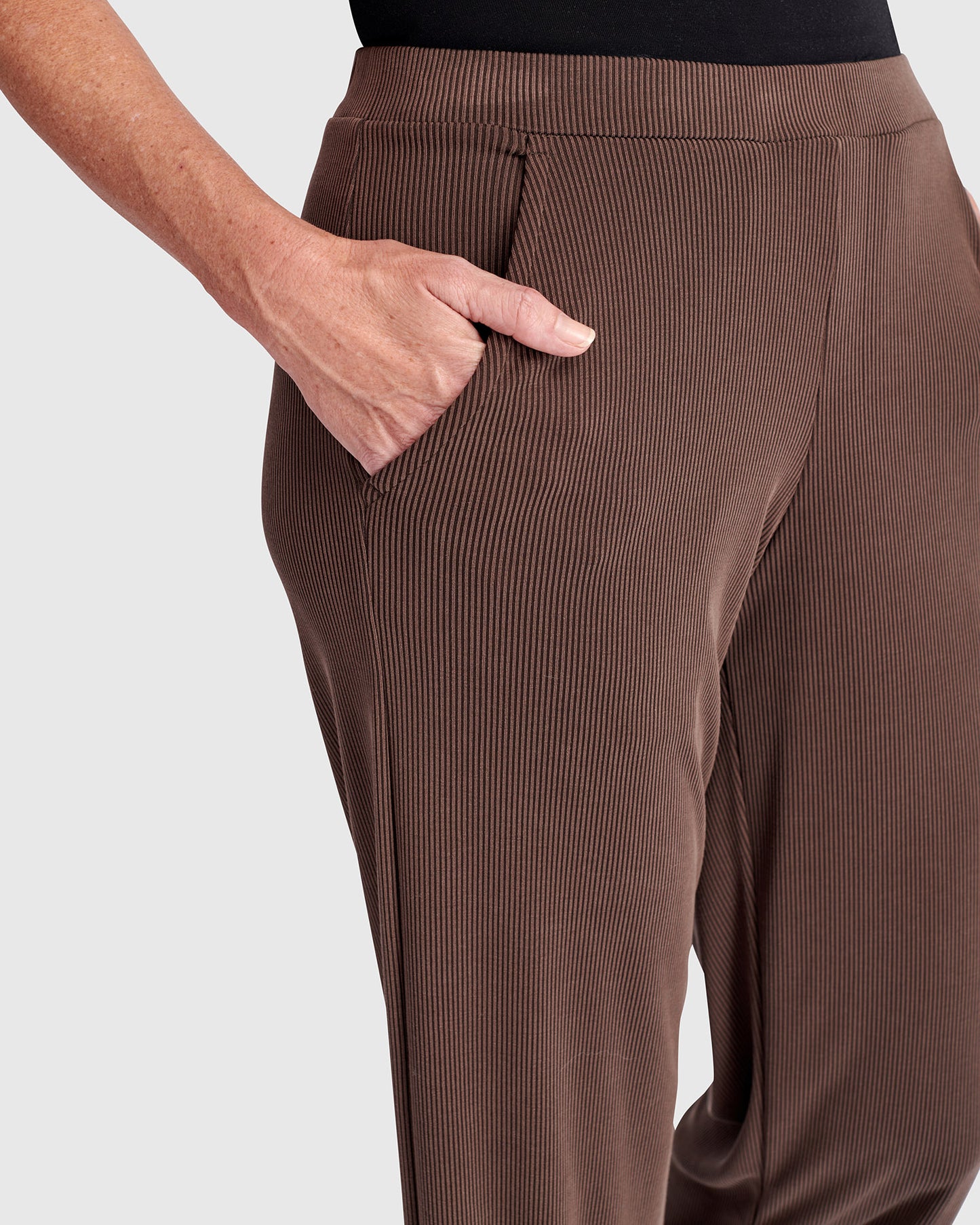 מכנסי בסטי קופרו חום