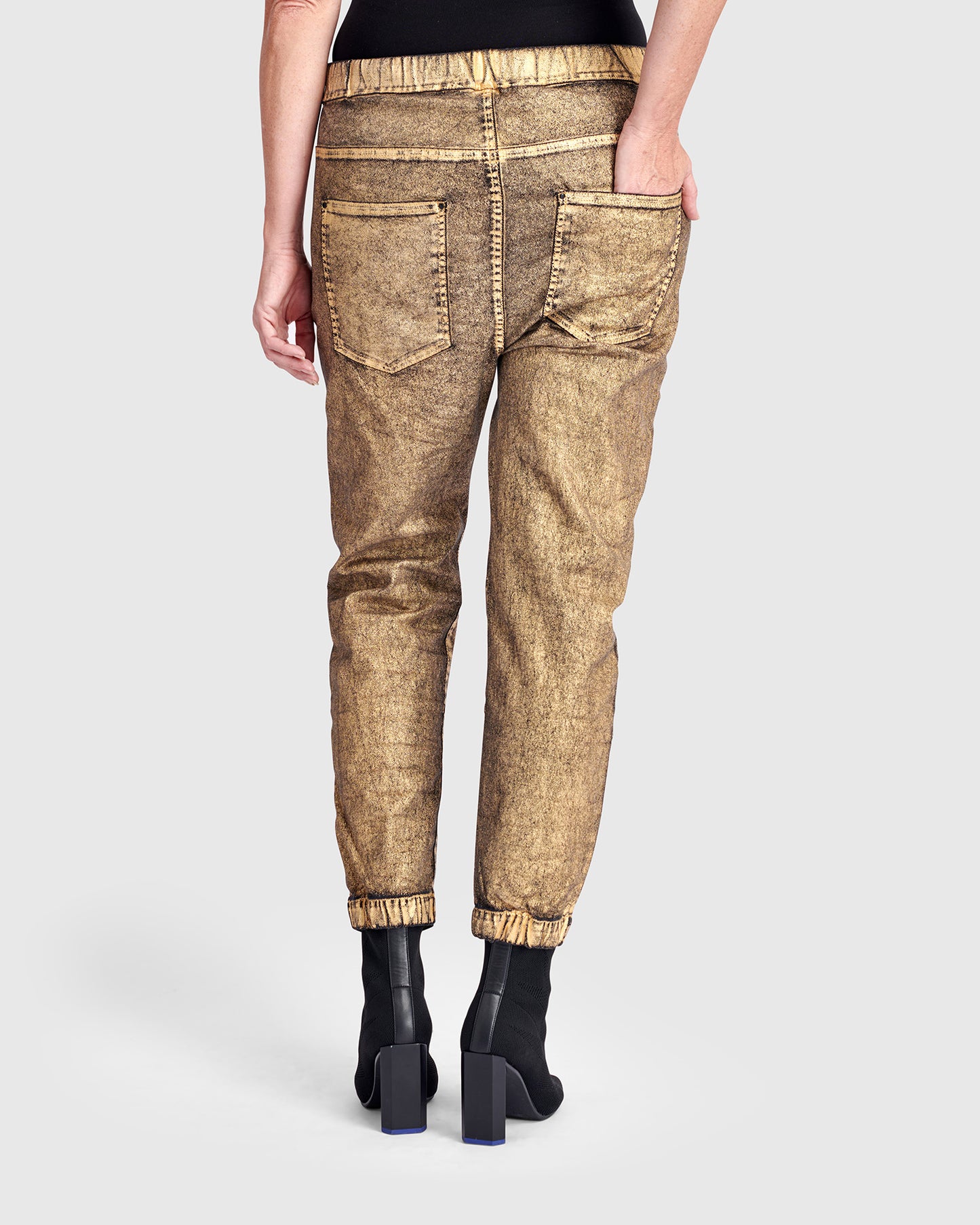 מכנסי גירלפרנד זהב