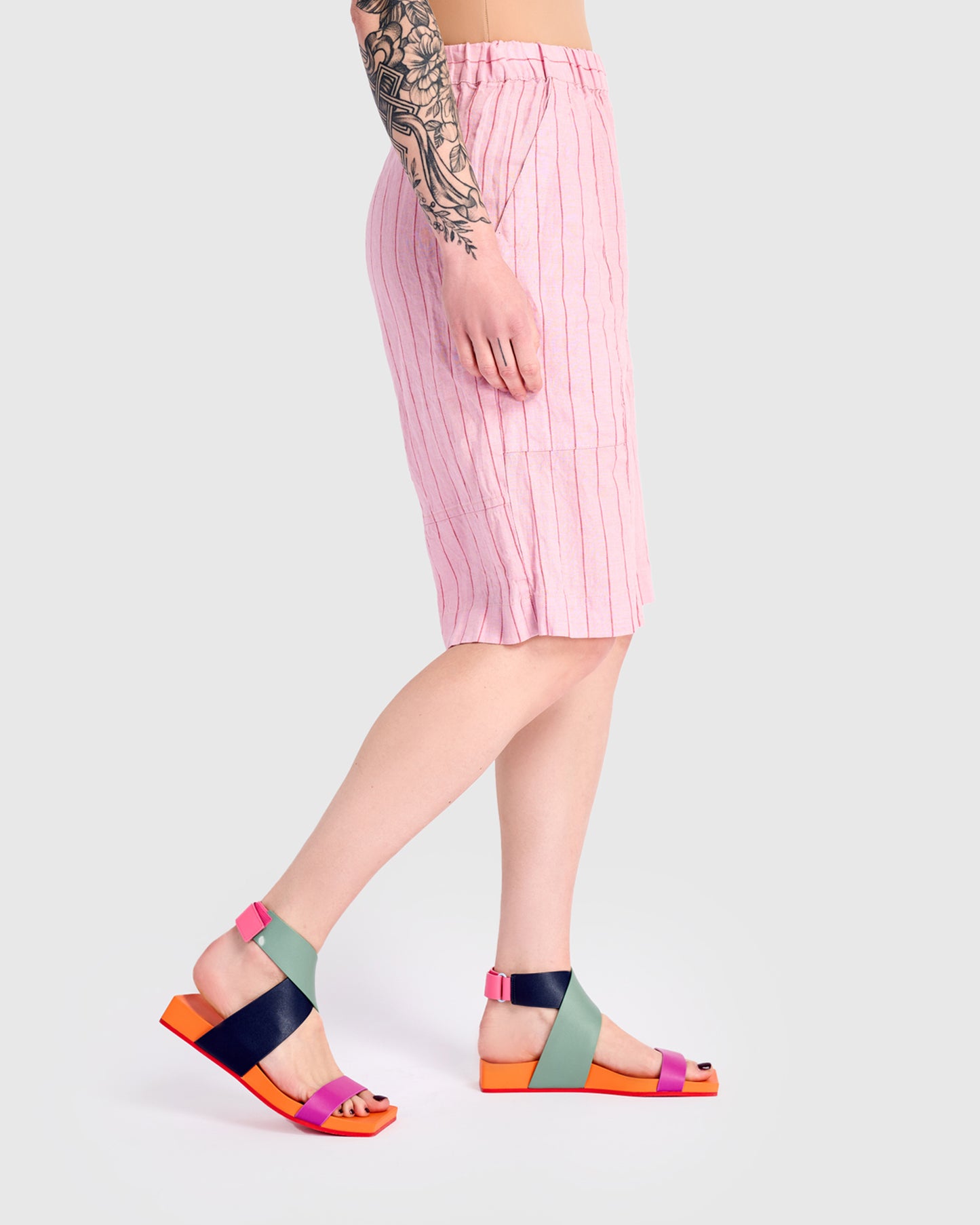 מכנסי ברמודה פשתן ורוד