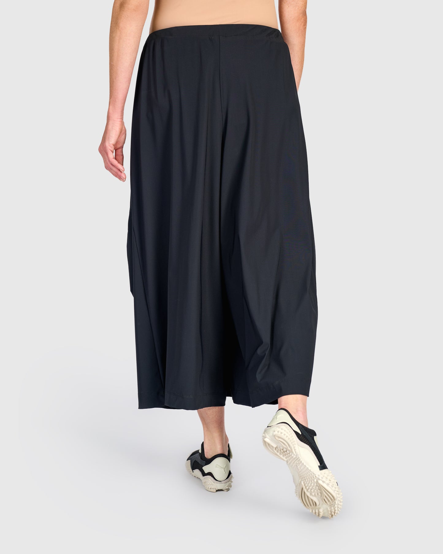 מכנסי טכנו הרמון שחור