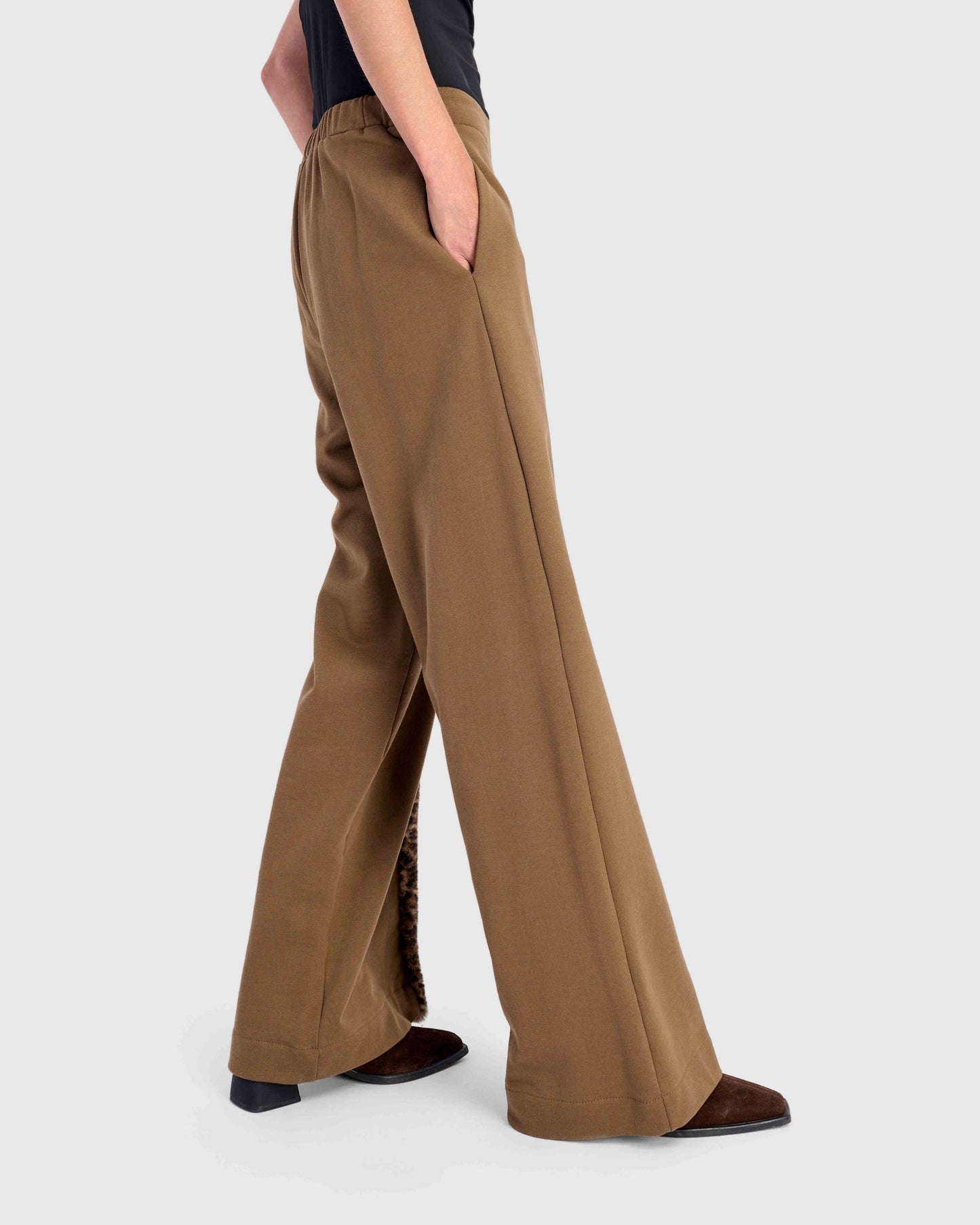 מכנסי אורבן בסטי פרווה כאמל