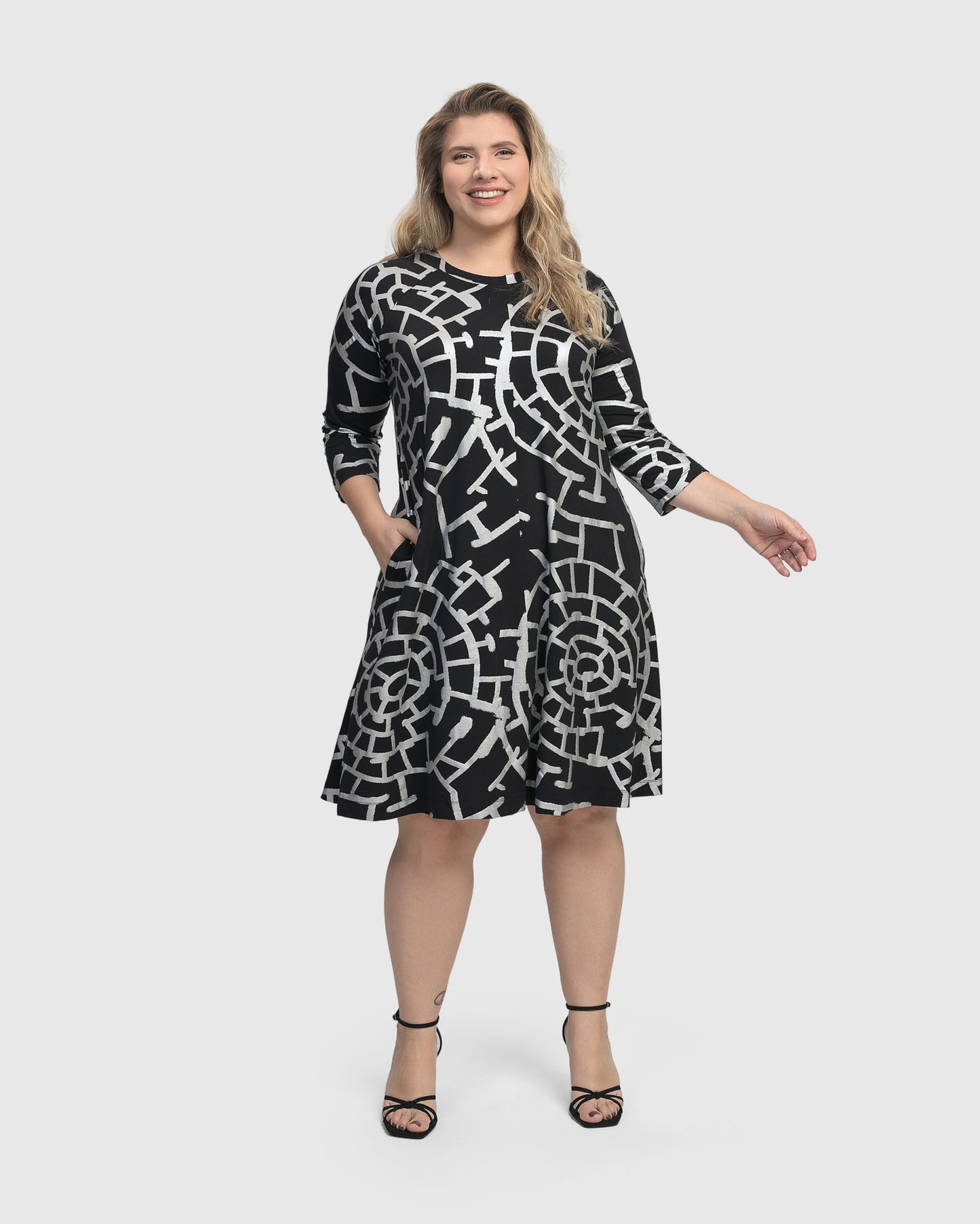 שמלה קלמנטיין קצרה מודפסת