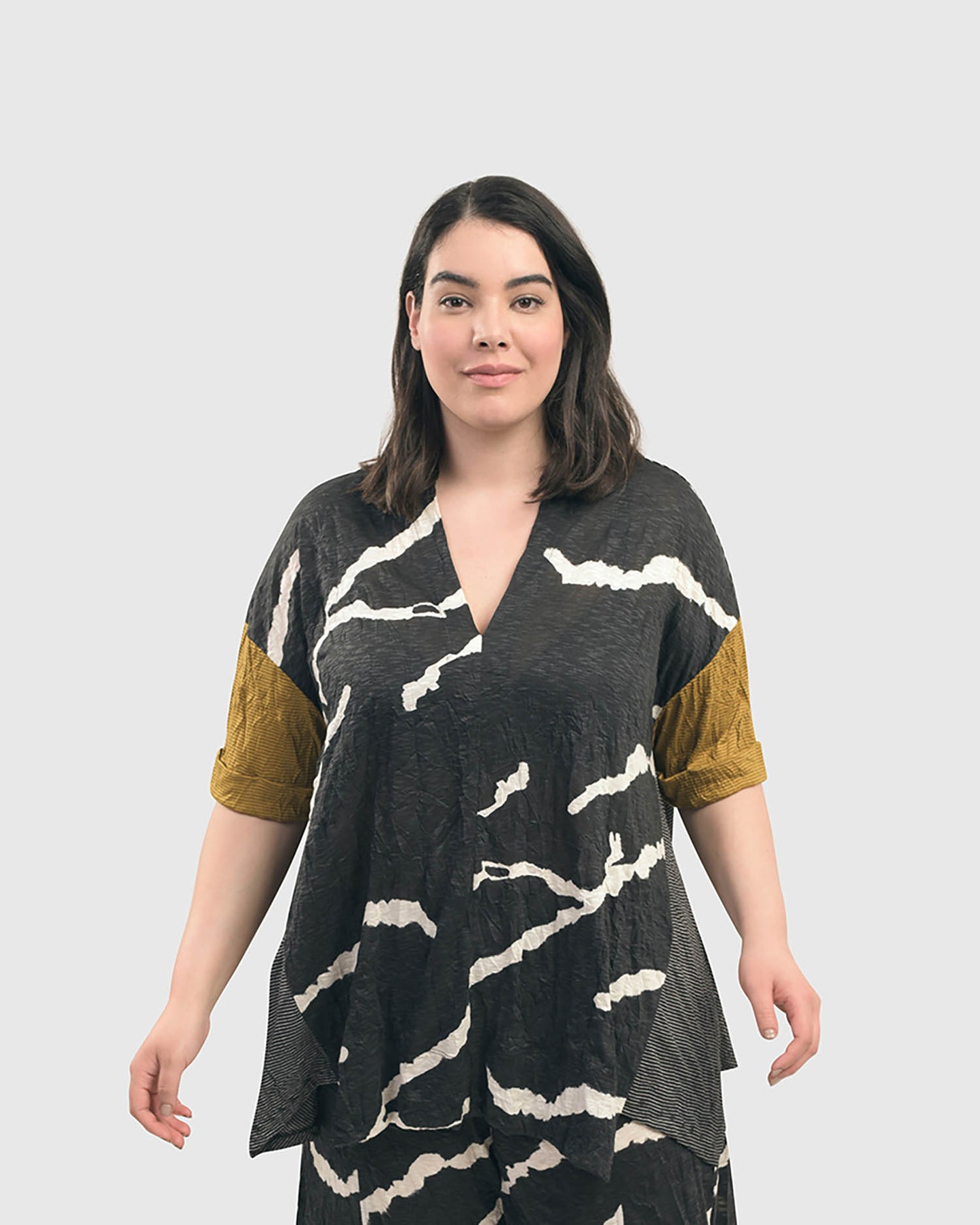 חולצה קרינקל פורצת מיקס