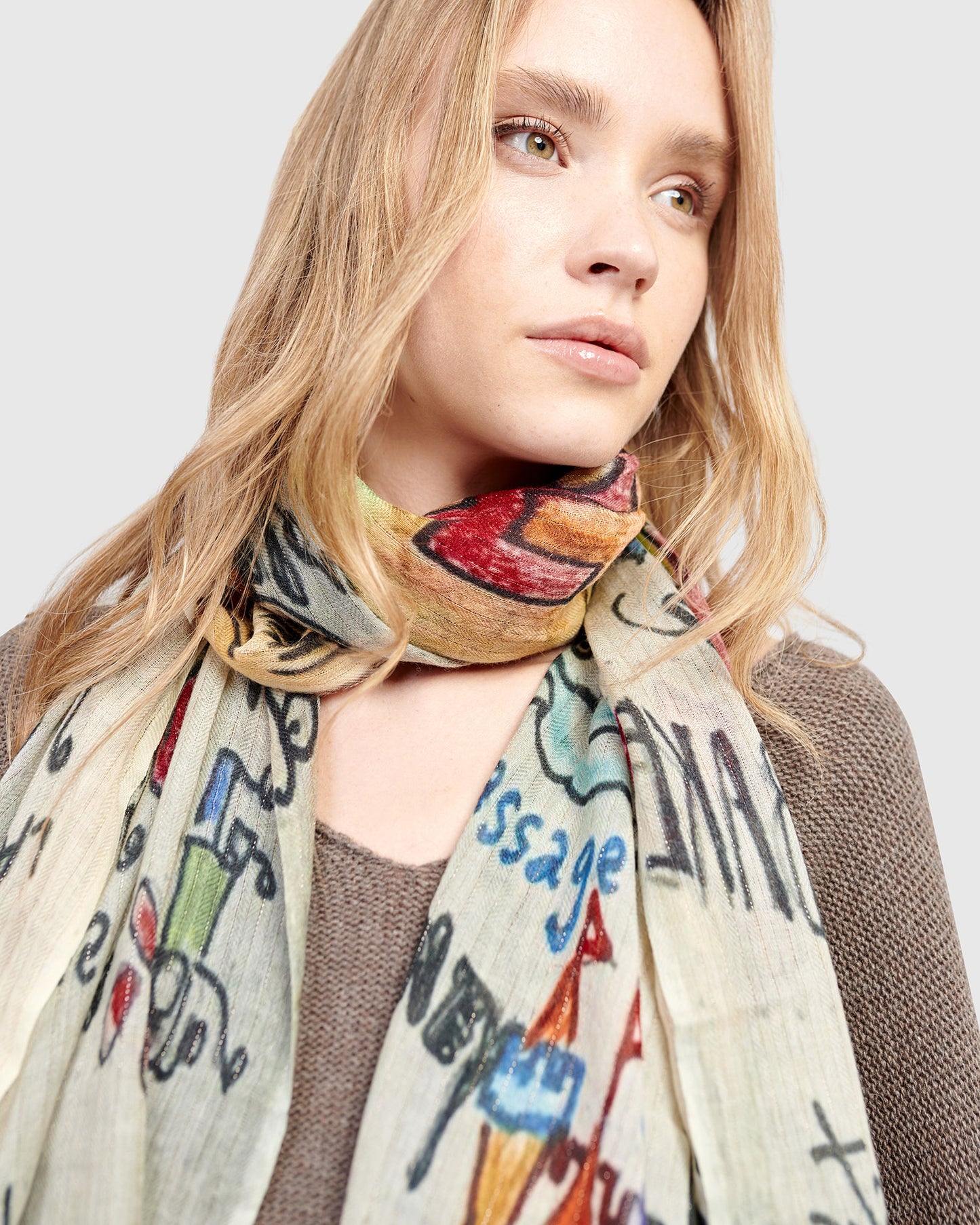 צעיף גרפיטי מודפסים