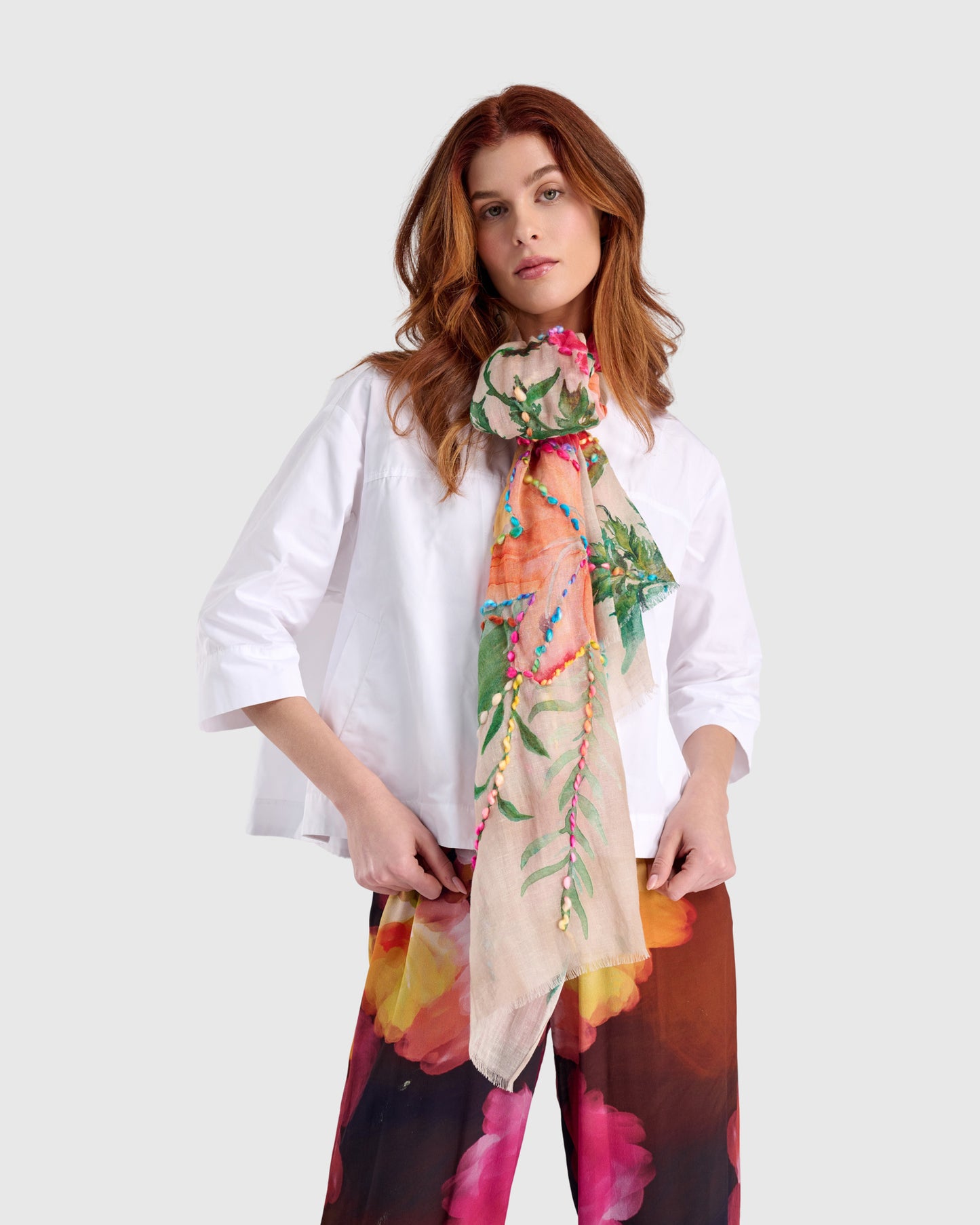 צעיף רקום ורוד