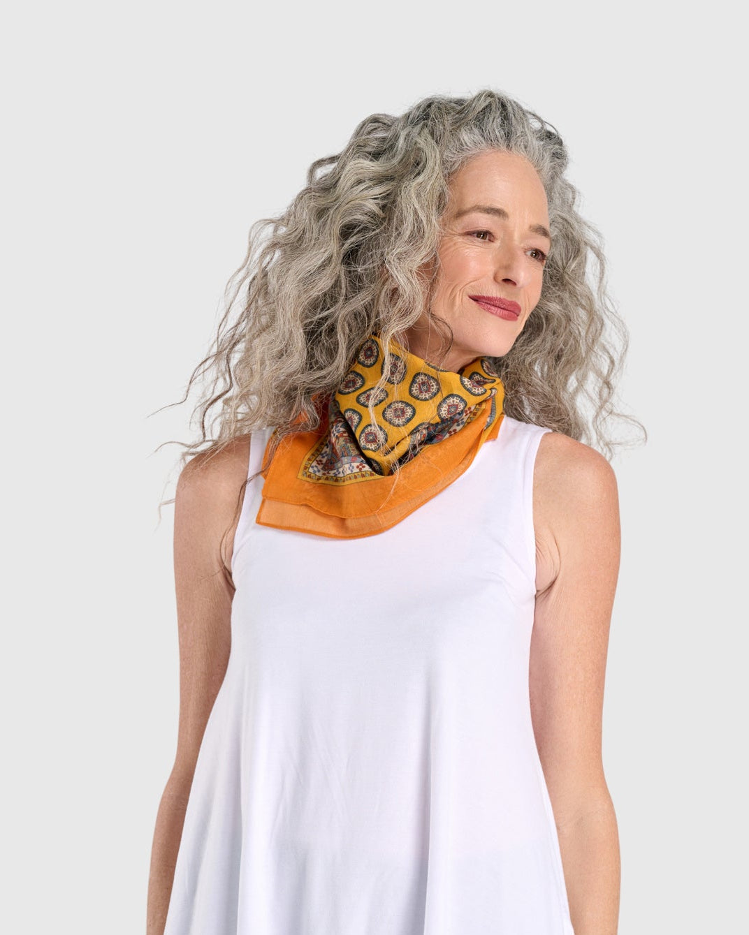 צעיף בנדנה צהוב