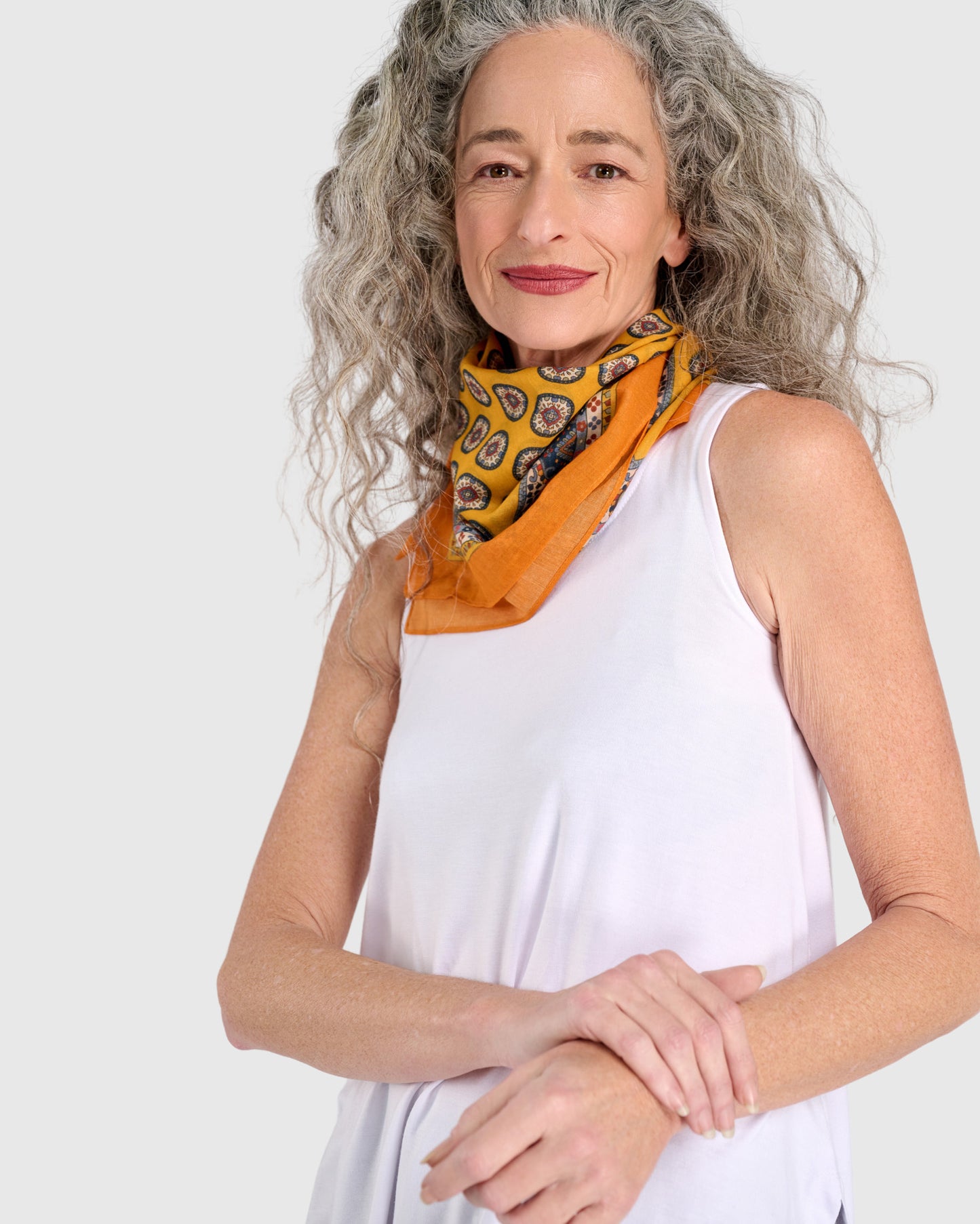 צעיף בנדנה צהוב