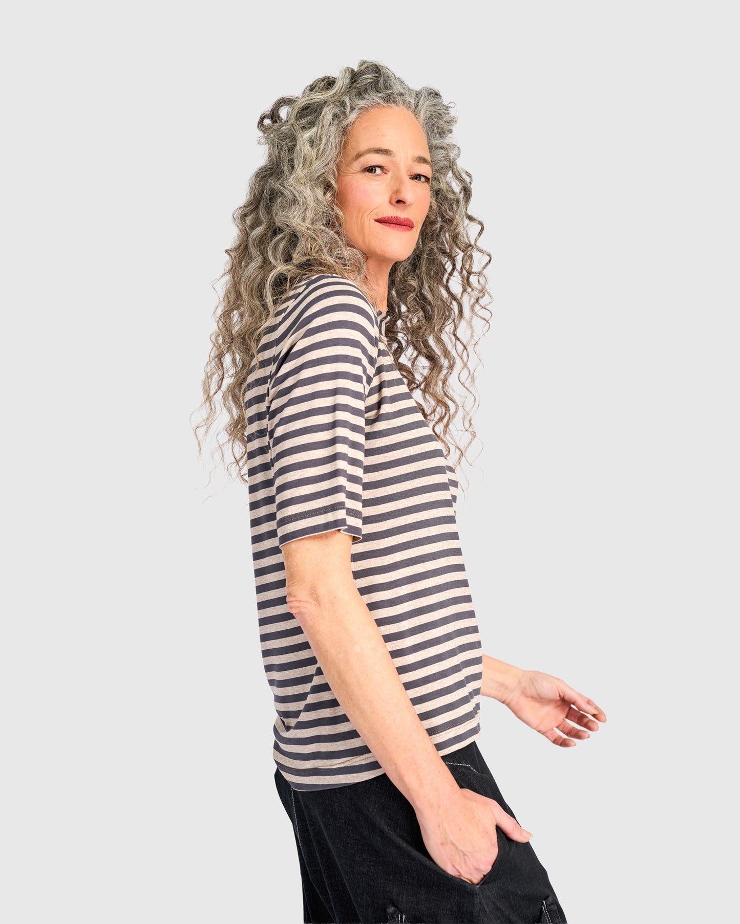 טישירט חמוד אפור פסים