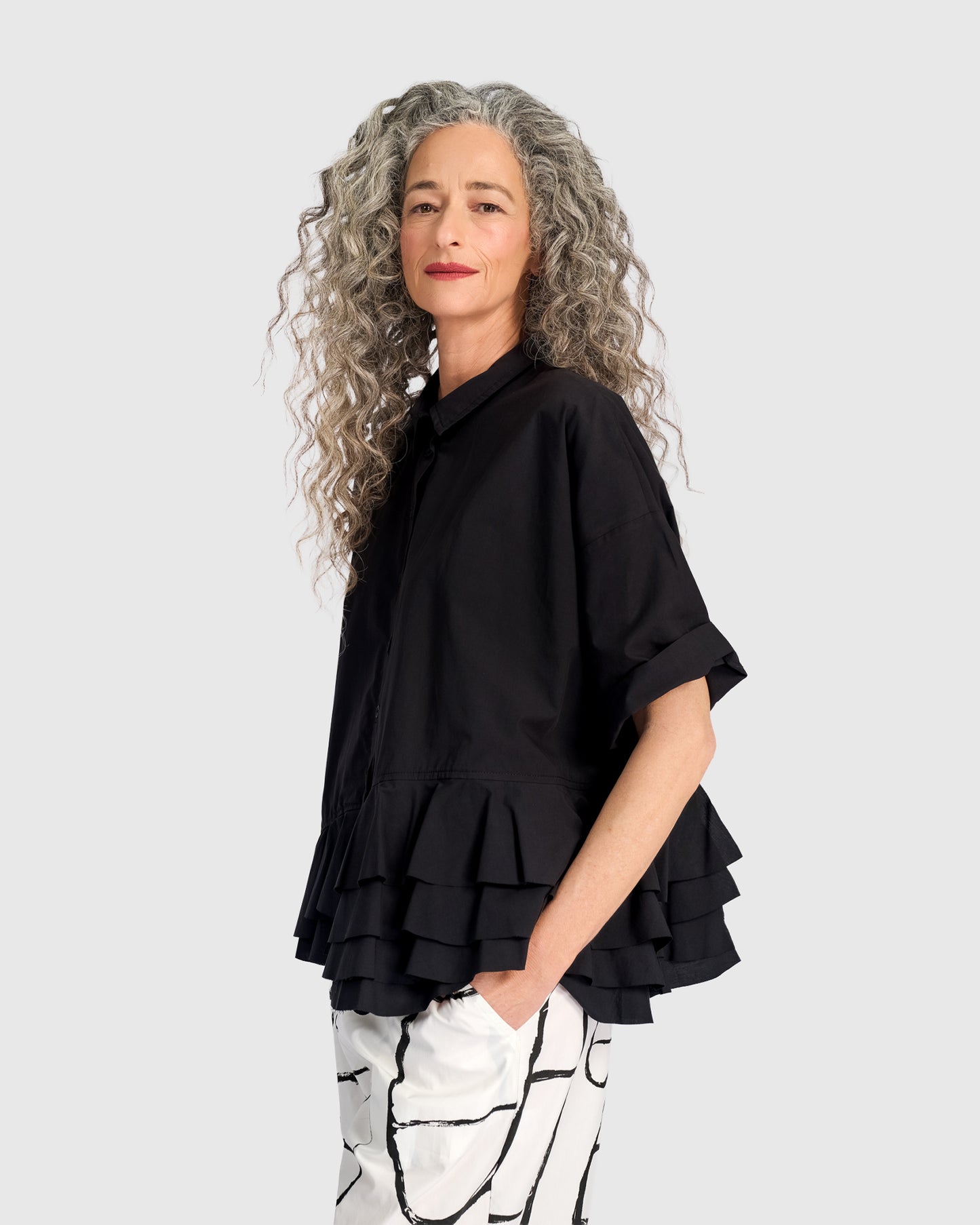חולצה אורבן וולנים שחורה