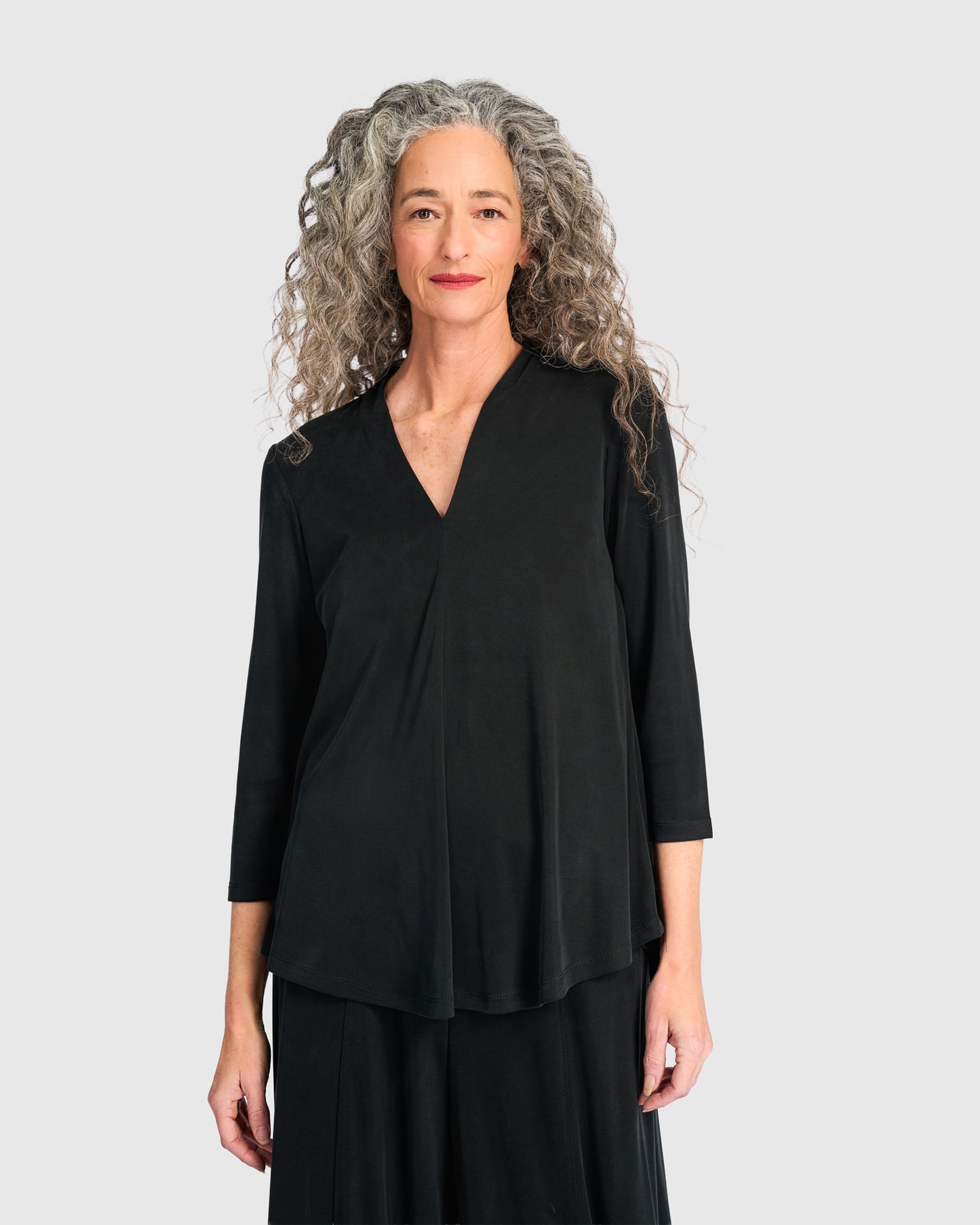 טוניקה דובדבנית שחורה