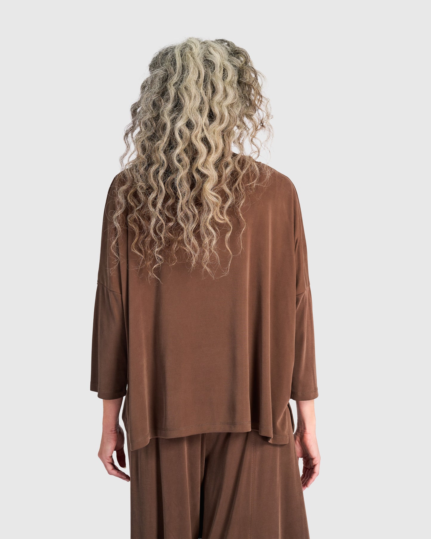 טישירט בסטי חומה