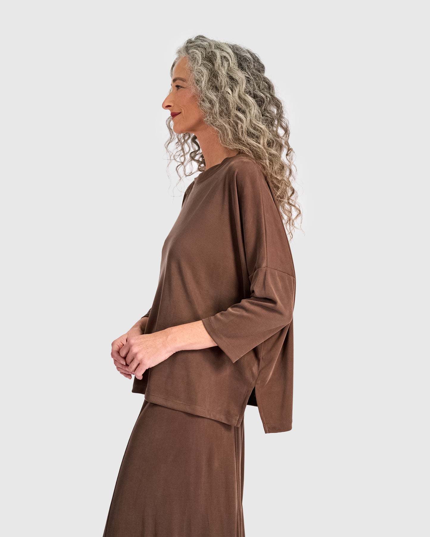 טישירט בסטי חומה