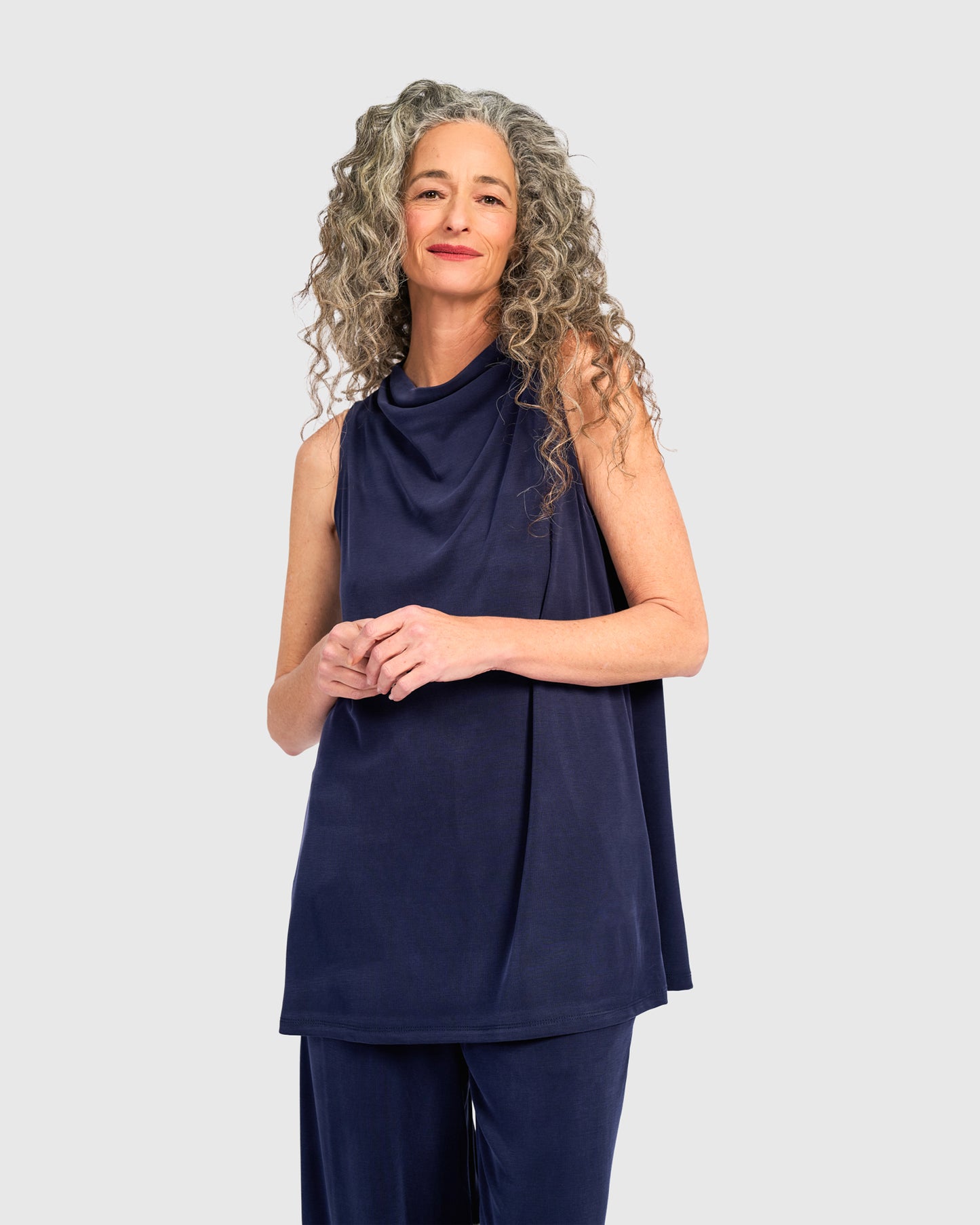 גופייה גולף כחולה