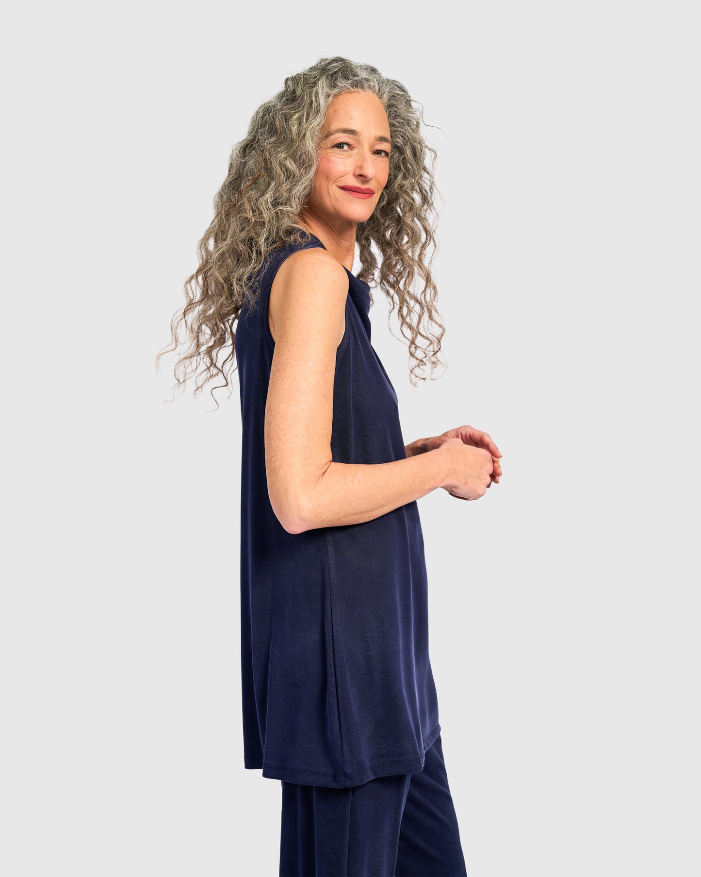 גופייה גולף כחולה