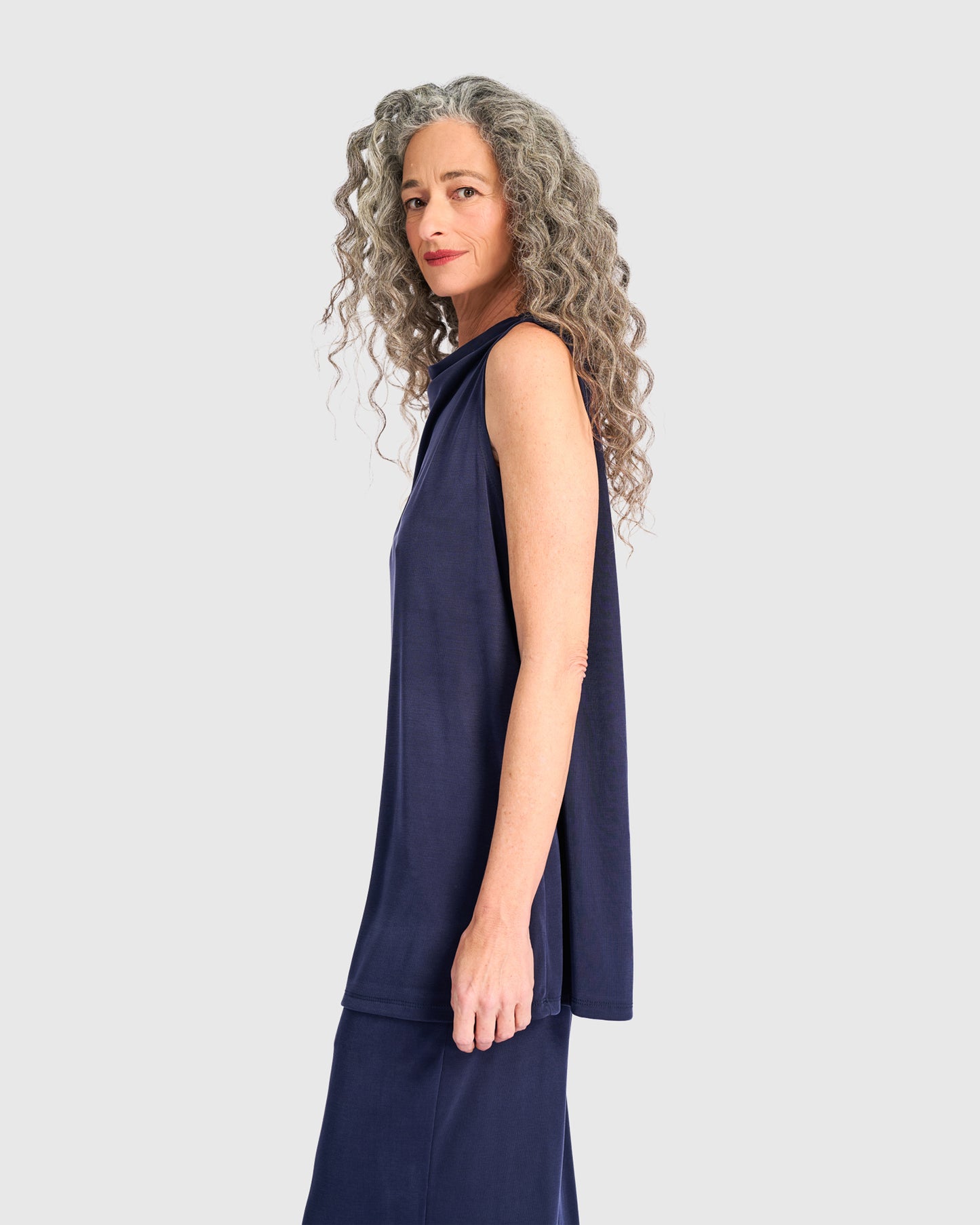 גופייה גולף כחולה