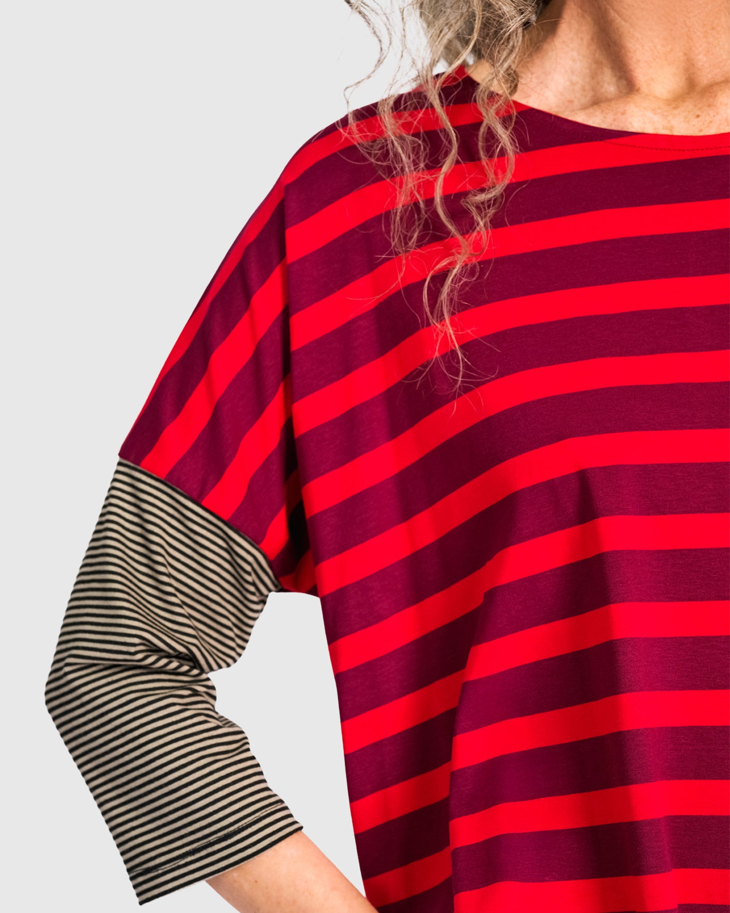 טישירט בסטי בורדו מיקס