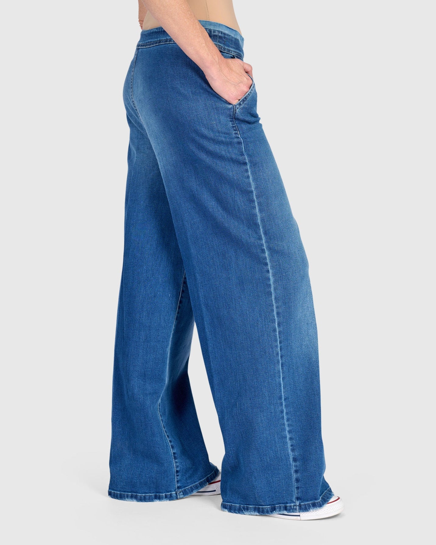 מכנסי גריי רחבים ג'ינס