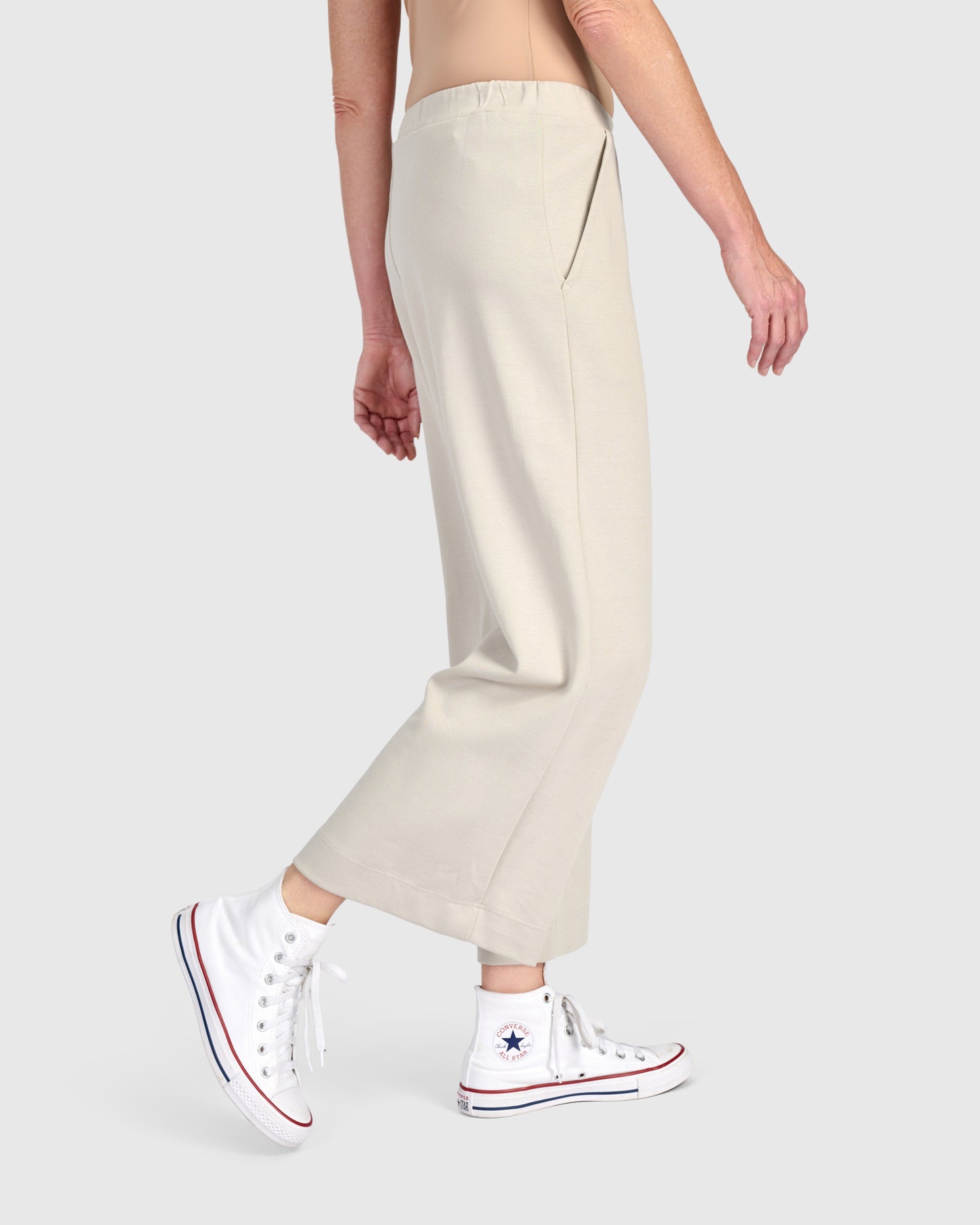 מכנסי אורבן בסטי קצר שמנת