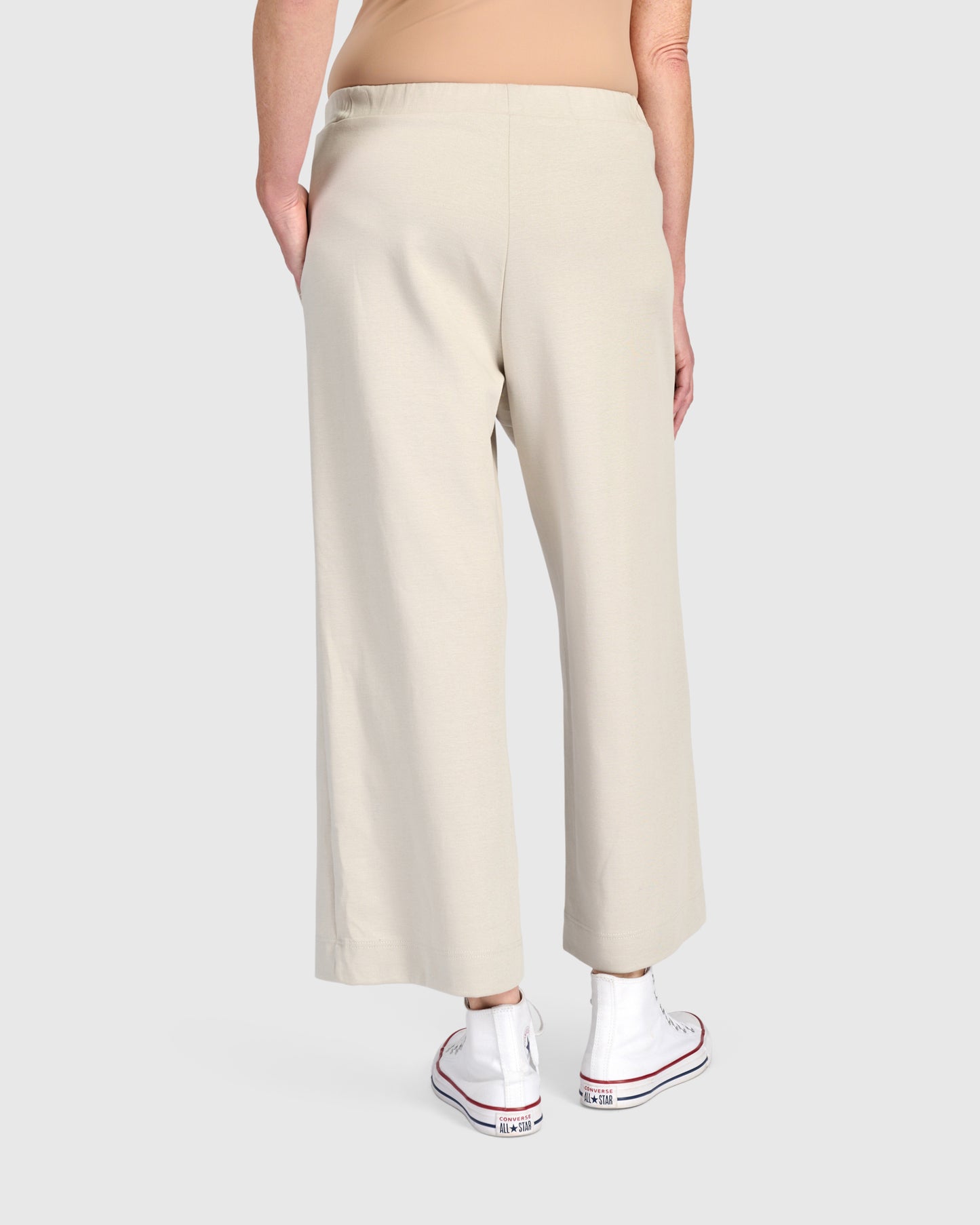 מכנסי אורבן בסטי קצר שמנת