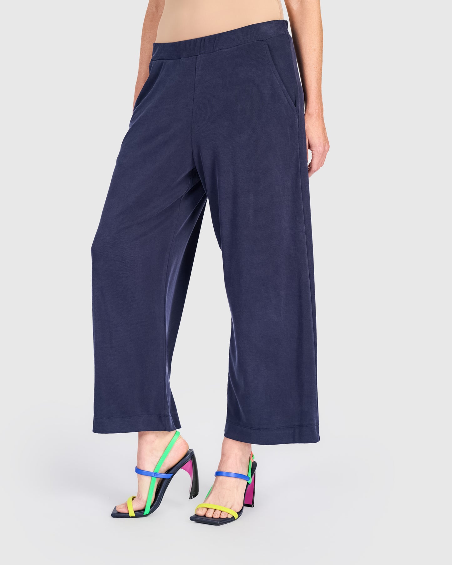 מכנסי בסטי כחול