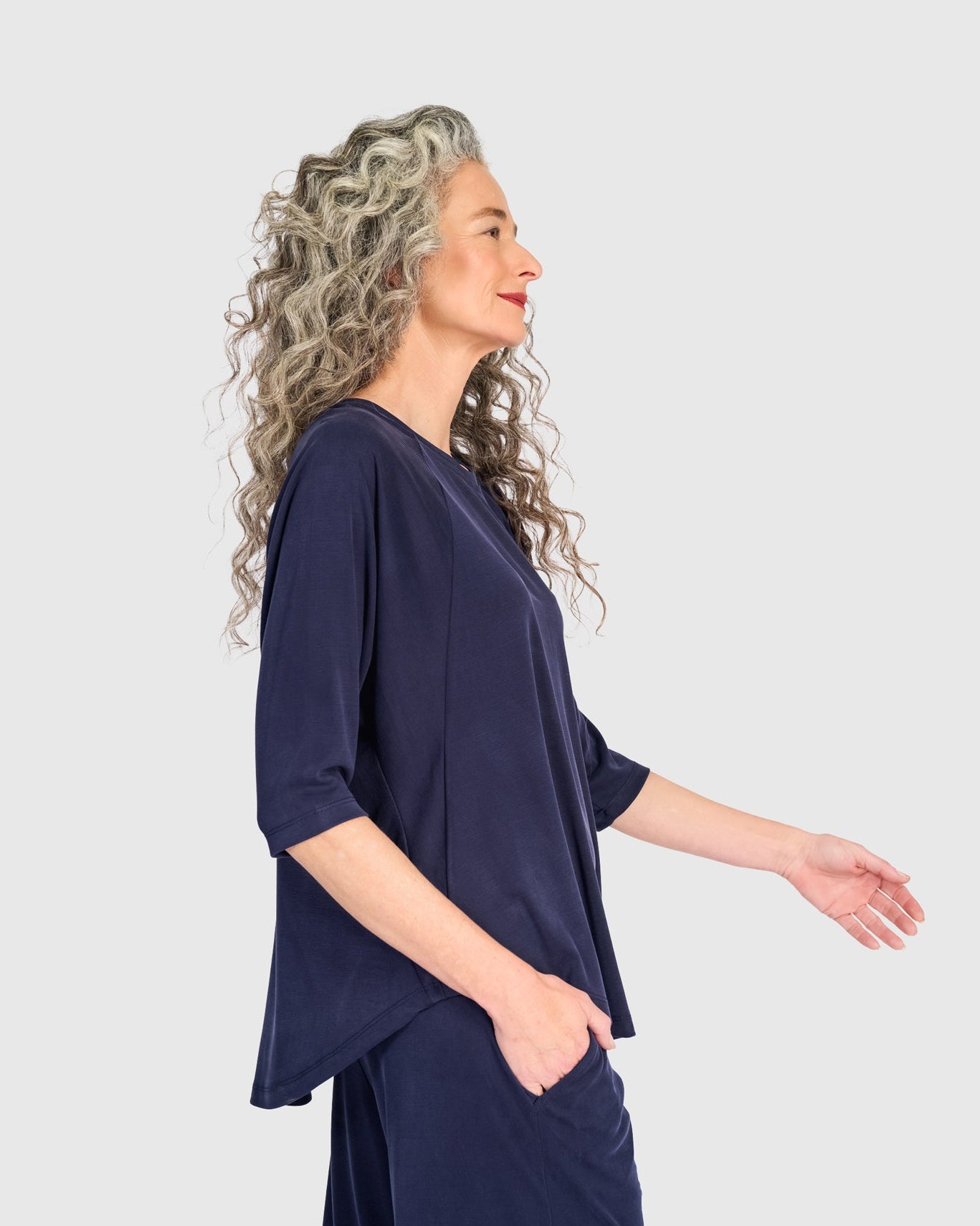 טוניקה חסידה כחולה