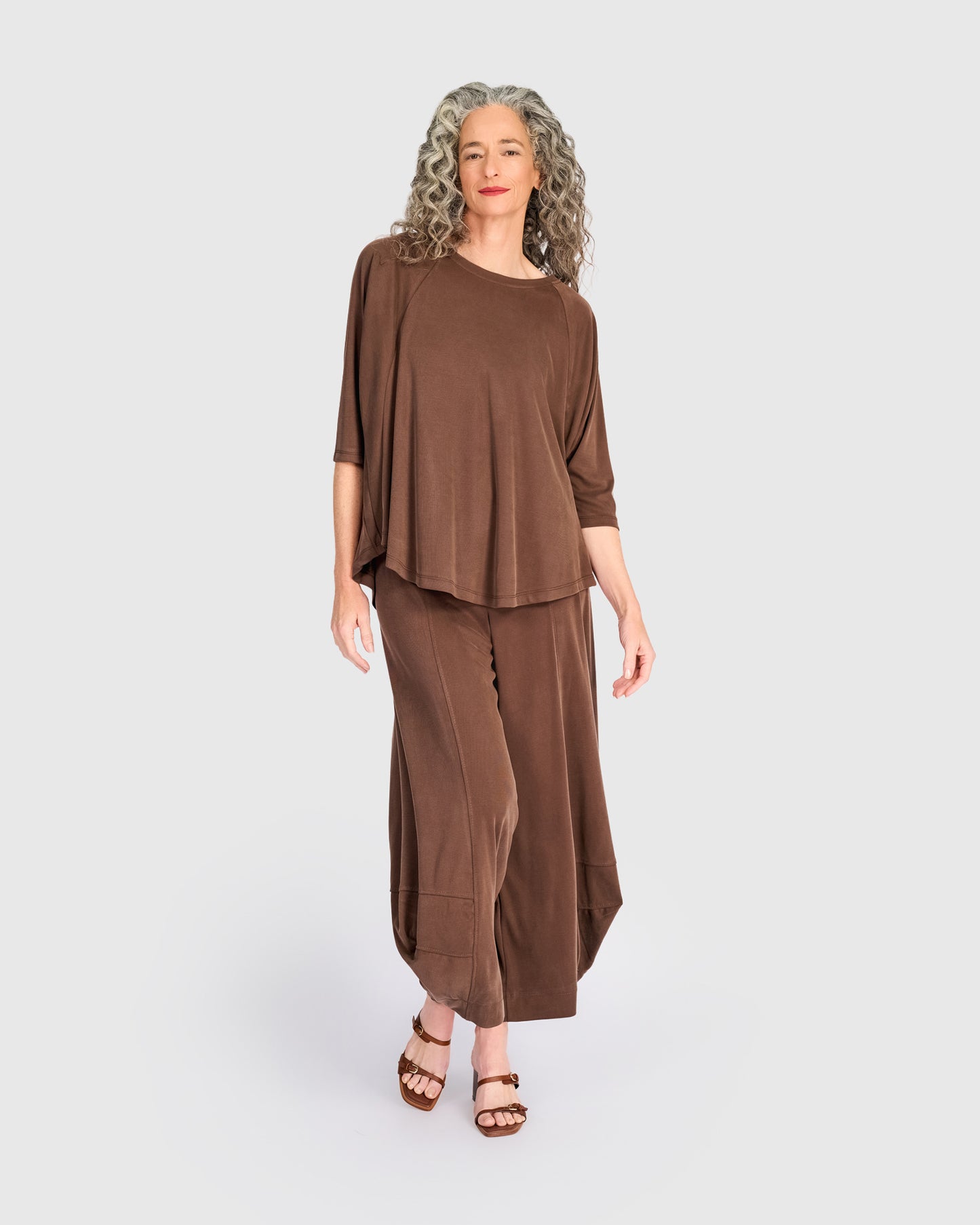 טוניקה חסידה חומה