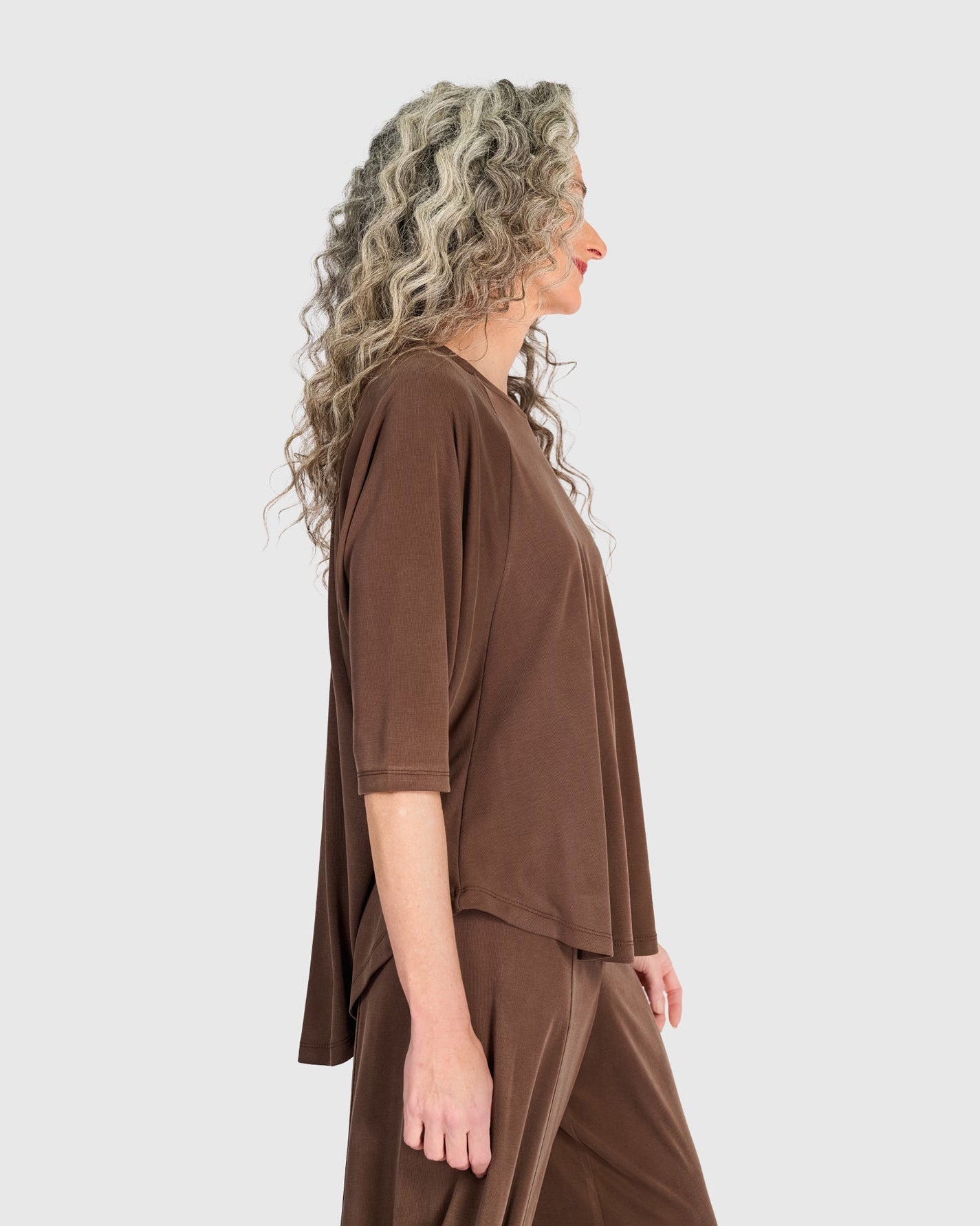 טוניקה חסידה חומה