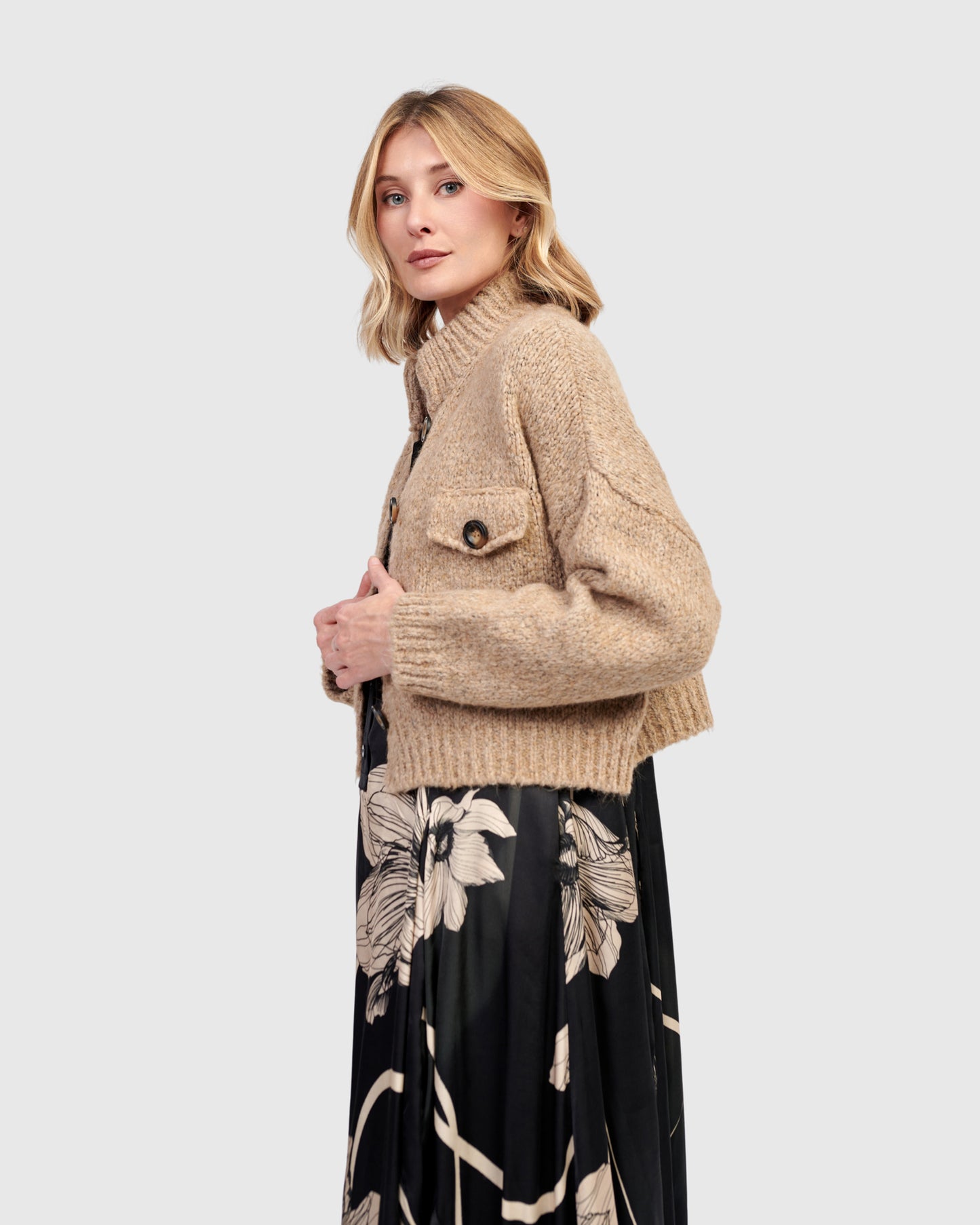 קרדיגן ז'קט כיסים חול