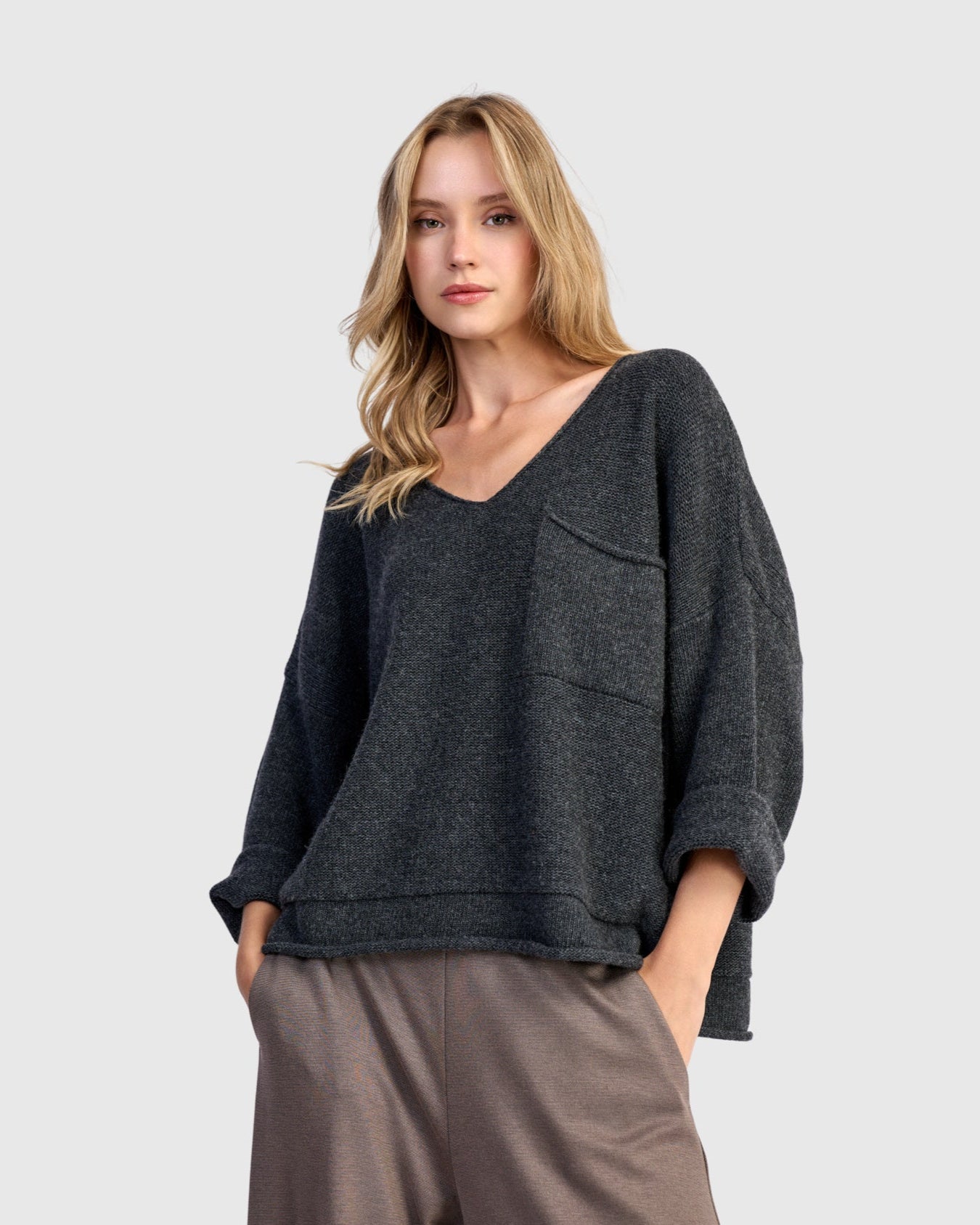 סוודר כיס אפור