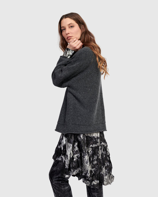 סוודר כיס אפור