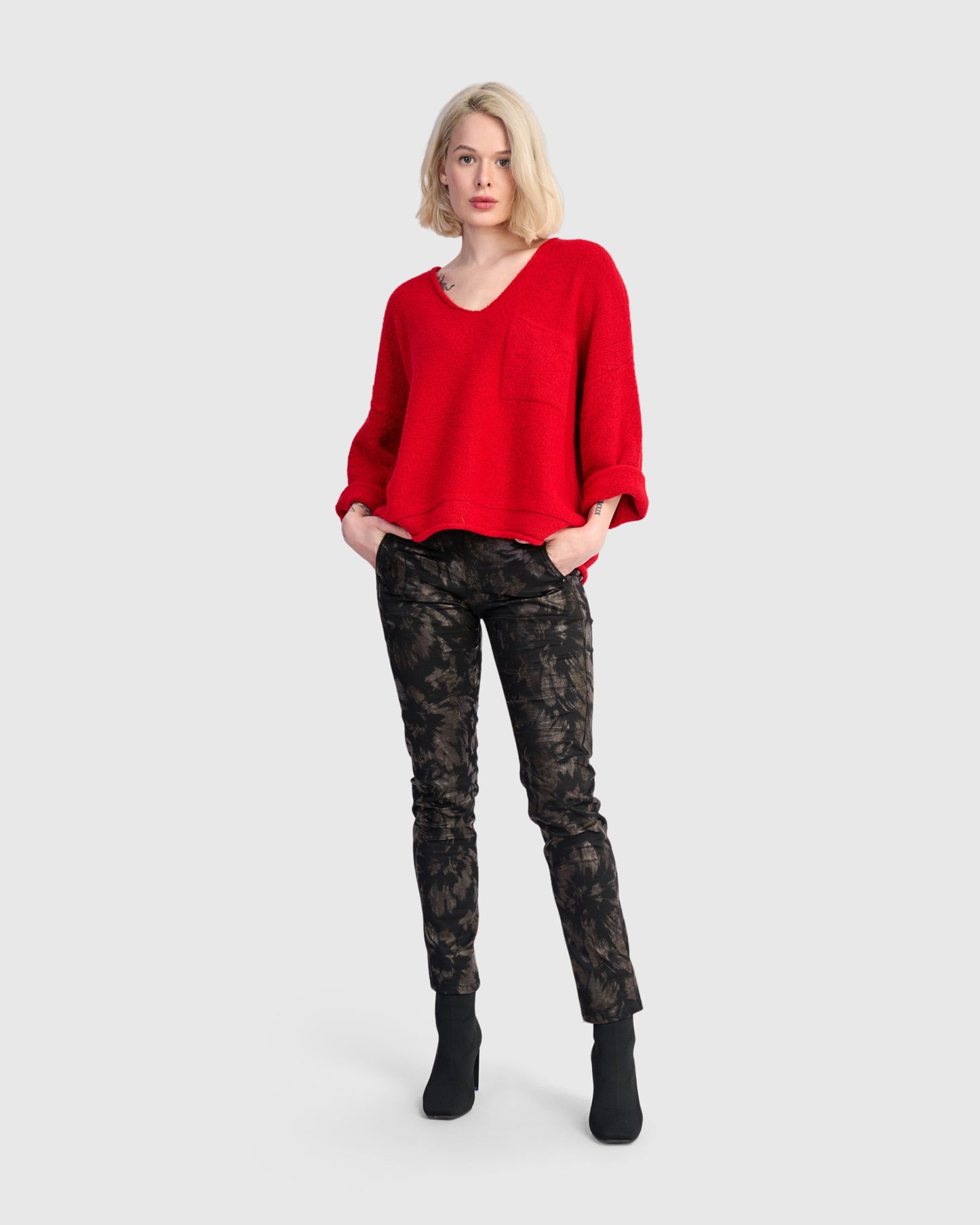 סוודר כיס אדום