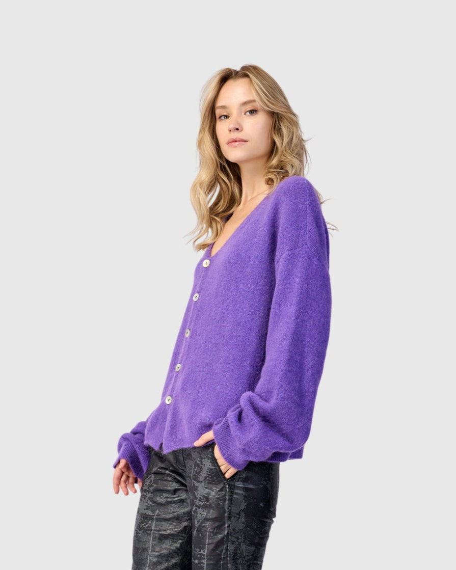 סריג מתחלף סגול