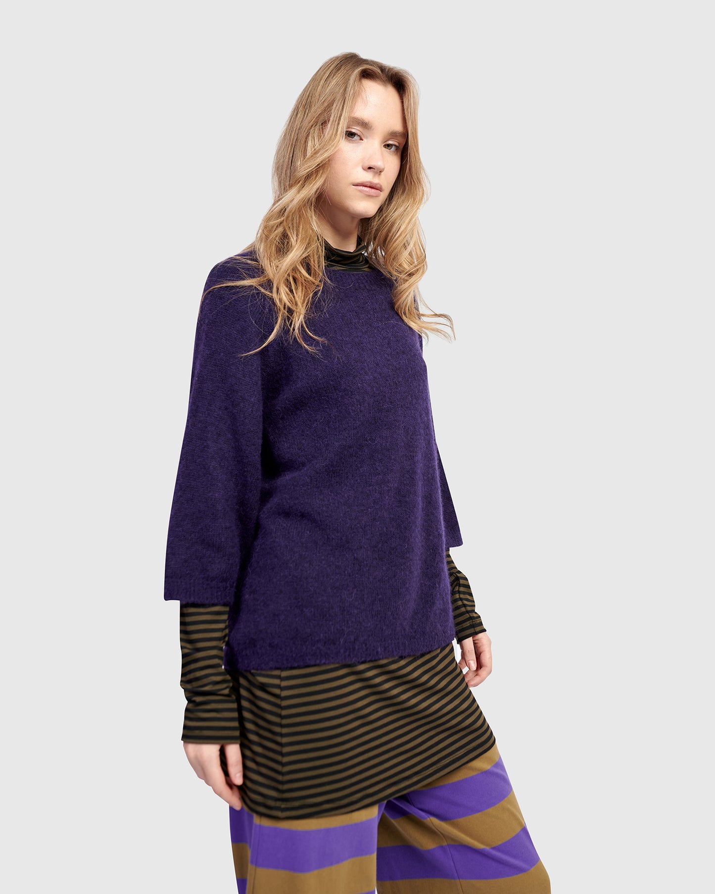 סריג אלפקה סגול