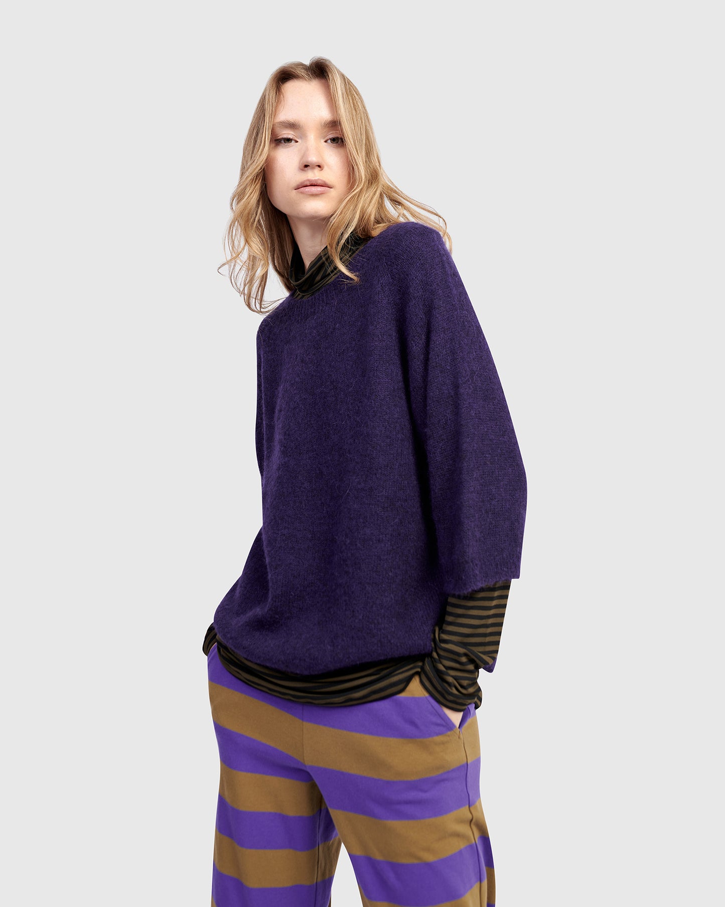 סריג אלפקה סגול