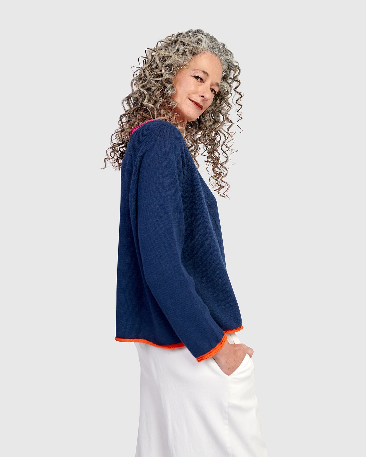 סריג נוגה נייבי