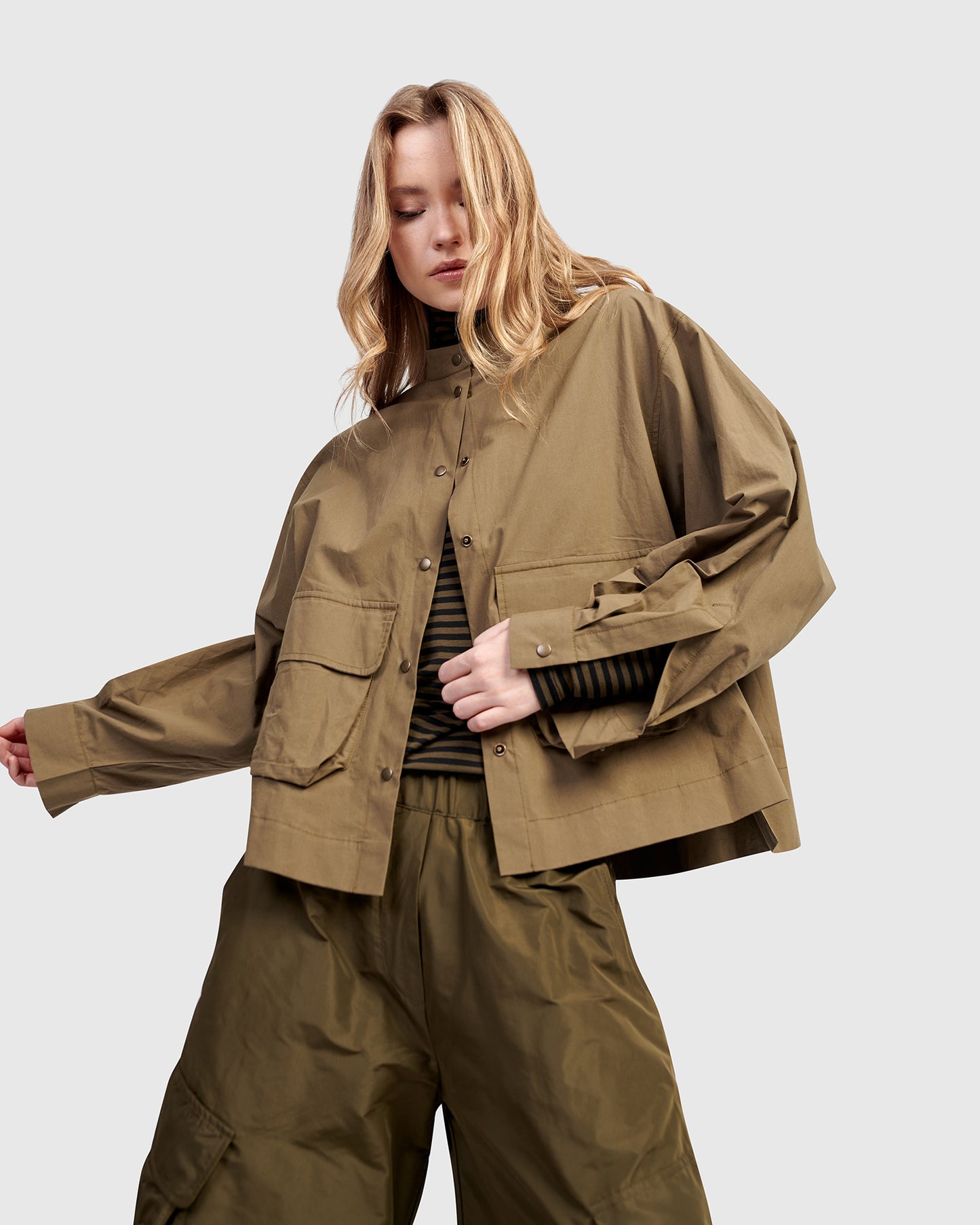 חולצה אורבן מוצלחת חאקי