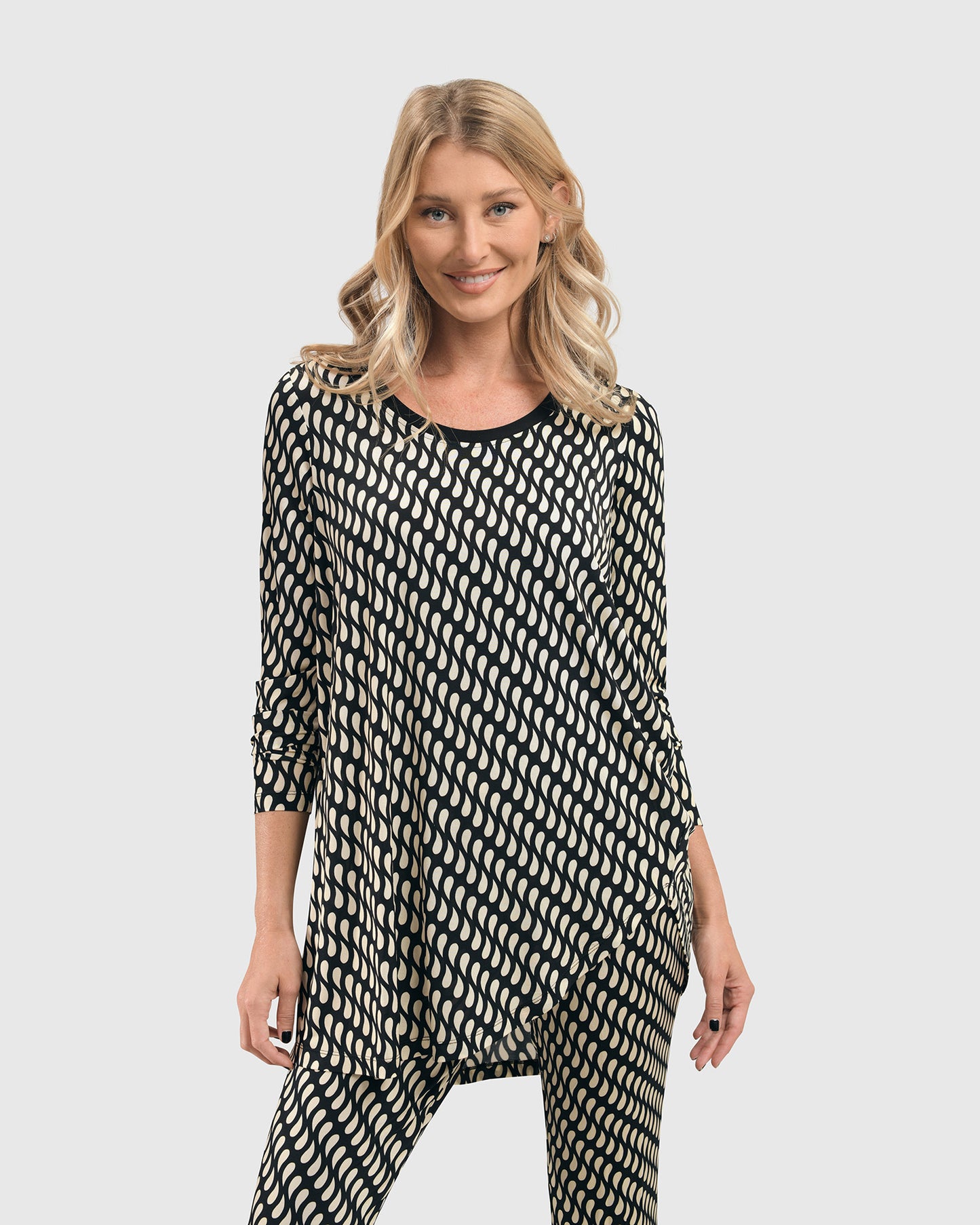 חולצה חדווה מודפסים